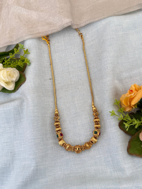 Royal Antique Beads Short Necklace Chain 037