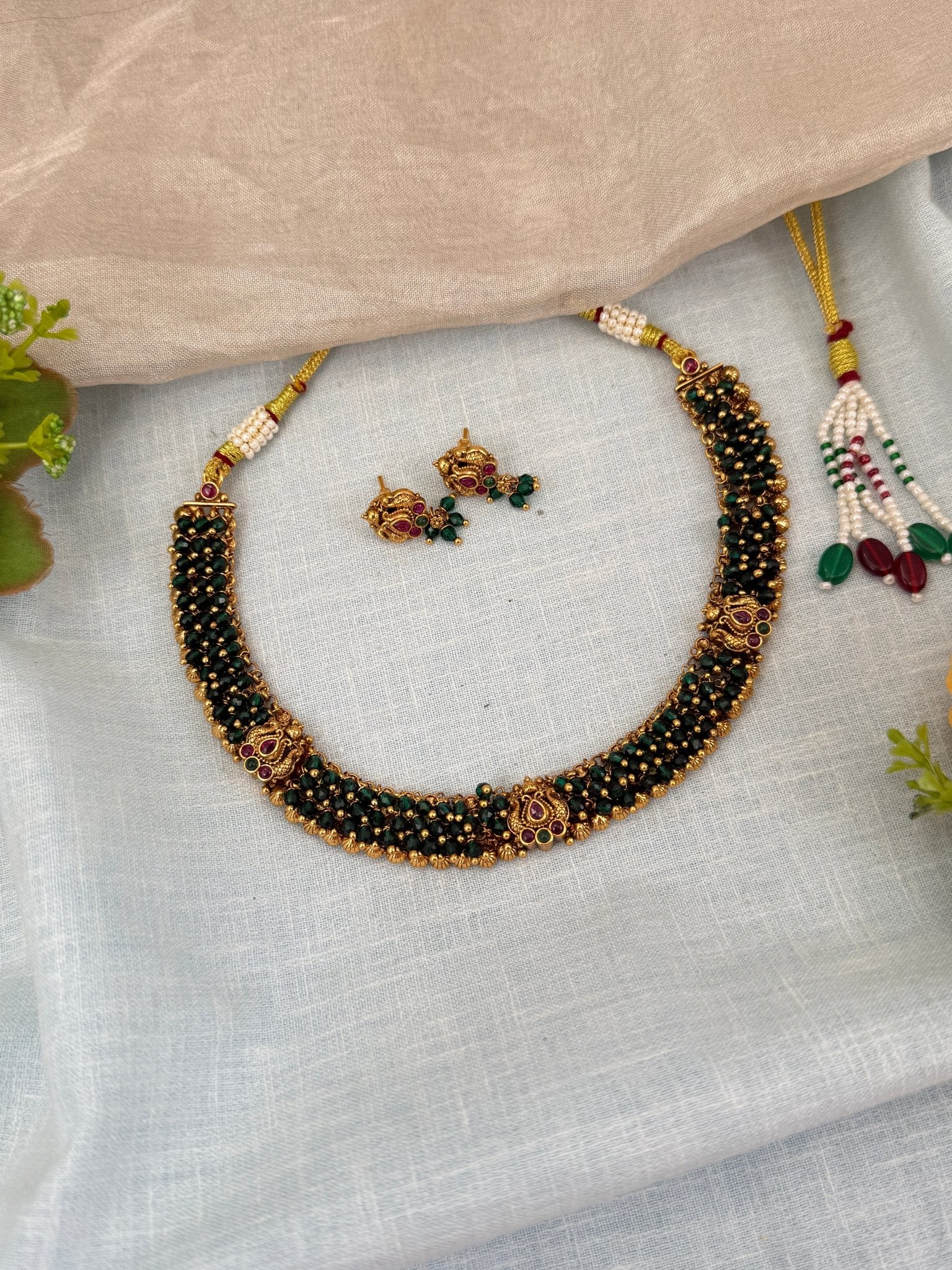Royal Antique Beads Short Necklace Set 0533 - Mahilas