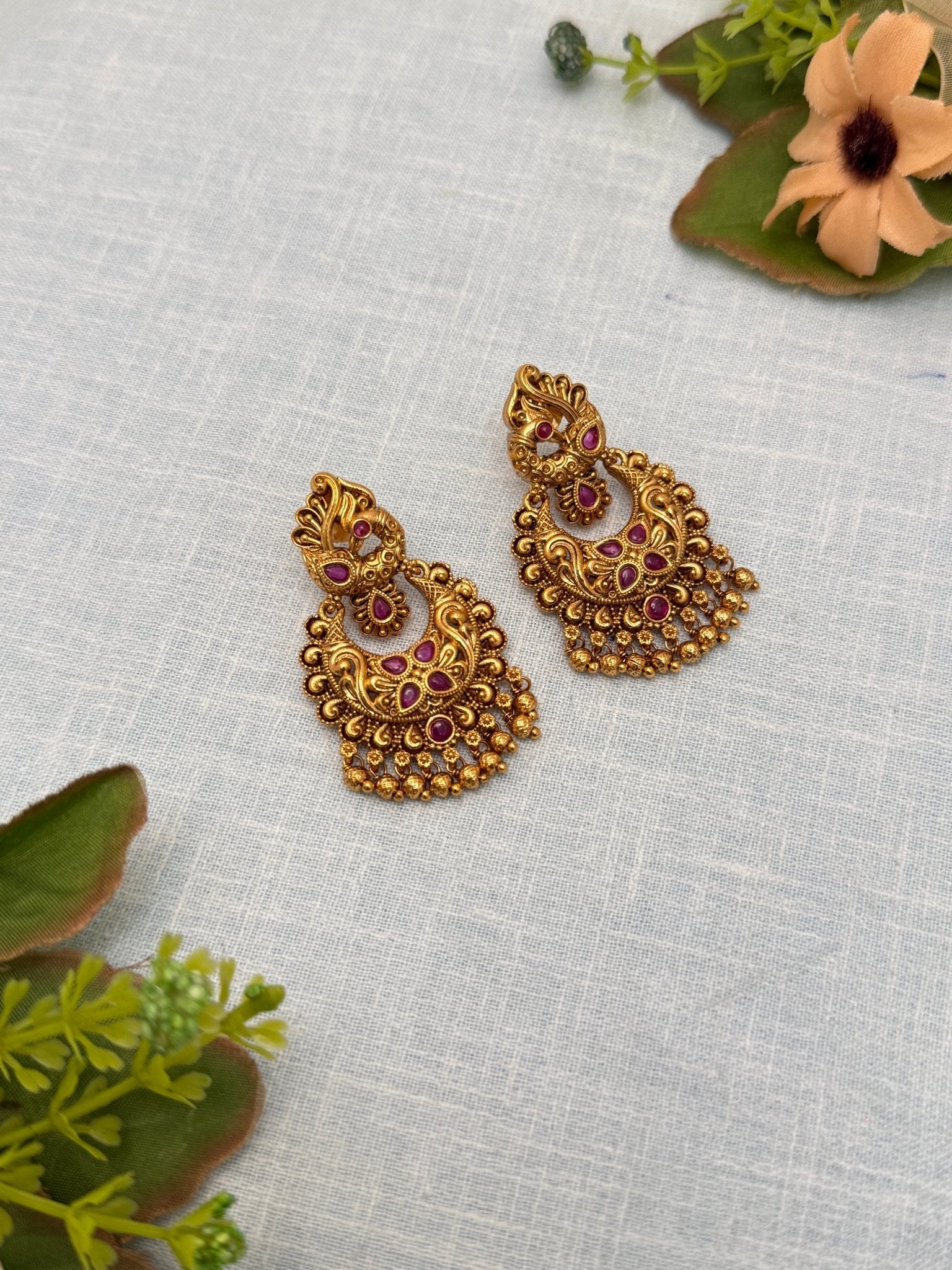 Royal Antique Chandbali Earrings 0348 - Mahilas