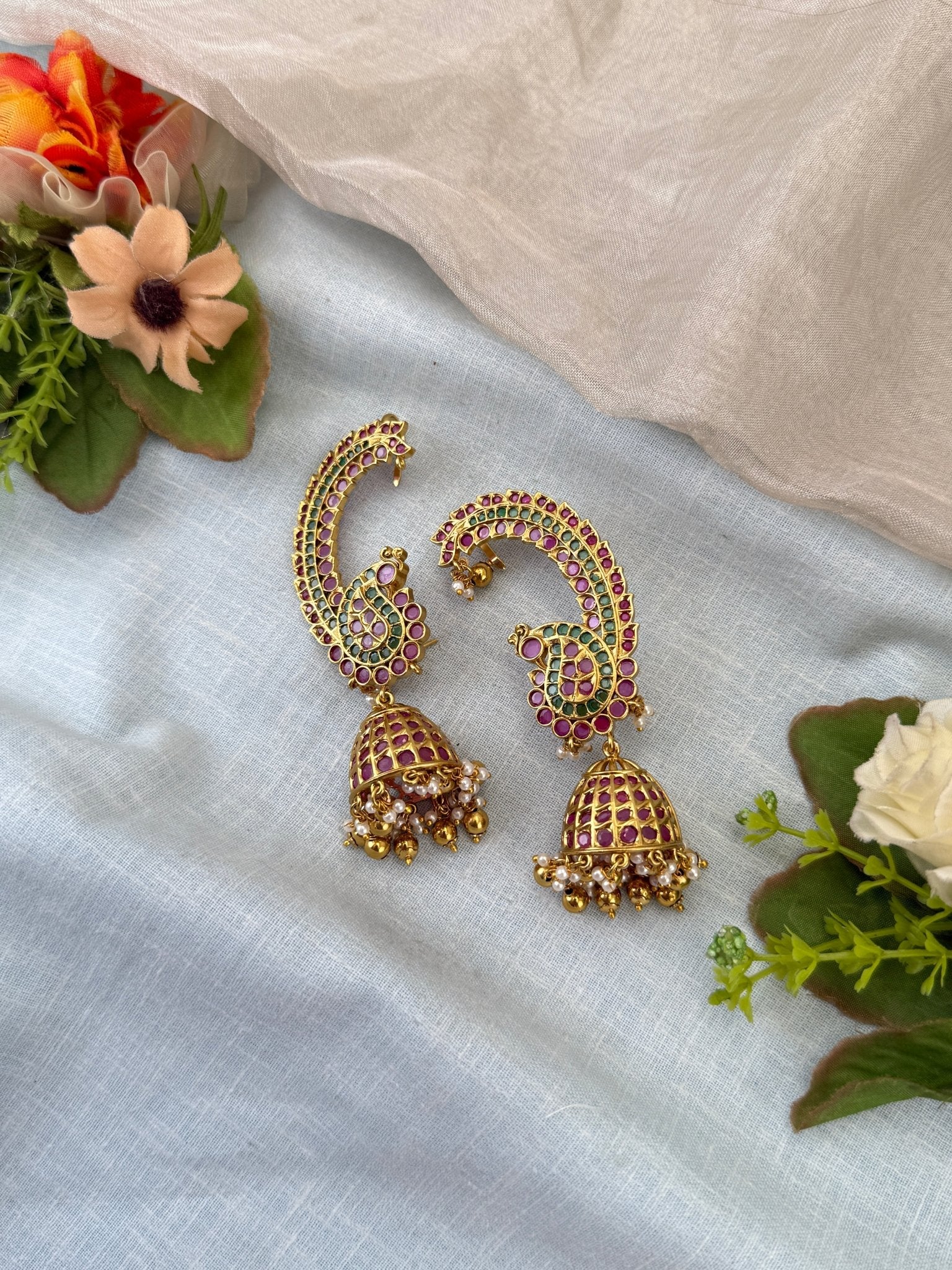 Royal Antique Earcuff Earrings 1053 - Mahilas