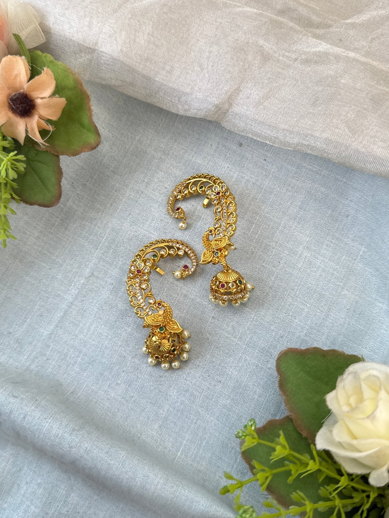Royal Antique Earcuff Earrings 1121 - Mahilas