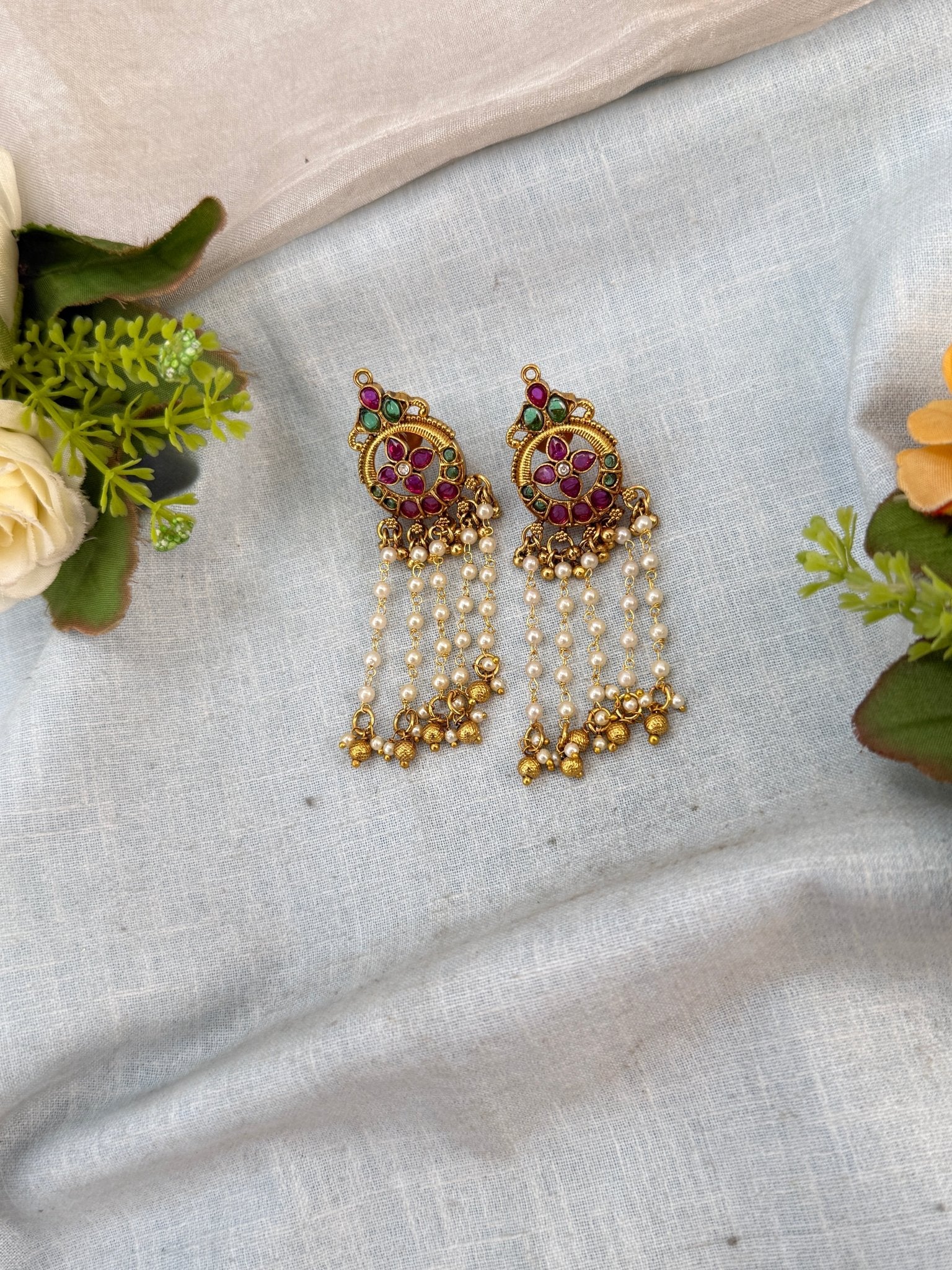 Royal Antique Earrings 0967 - Mahilas