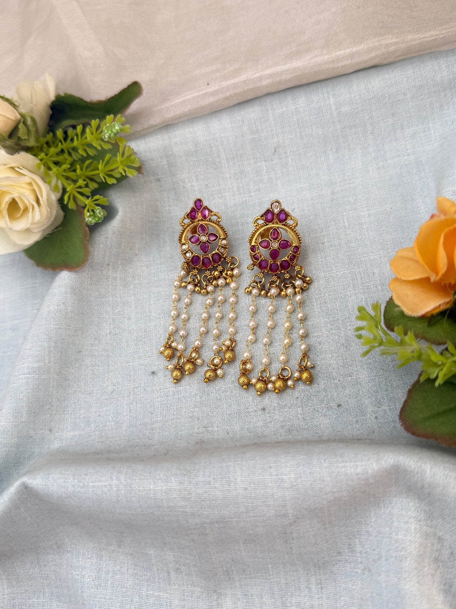 Royal Antique Earrings 0976 - Mahilas