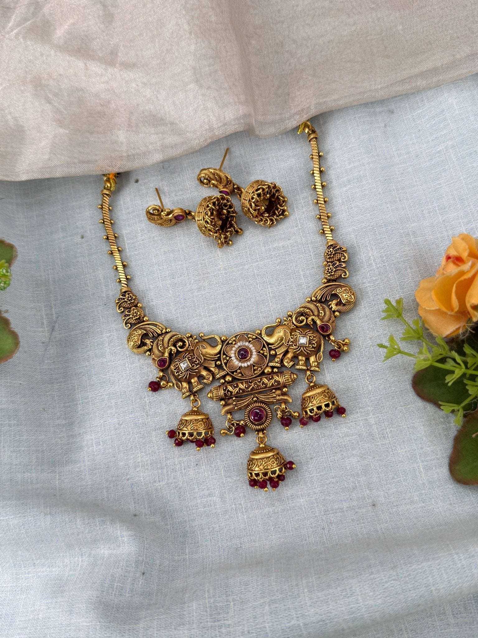Royal Antique Elephant Short Necklace Set 191 - Mahilas