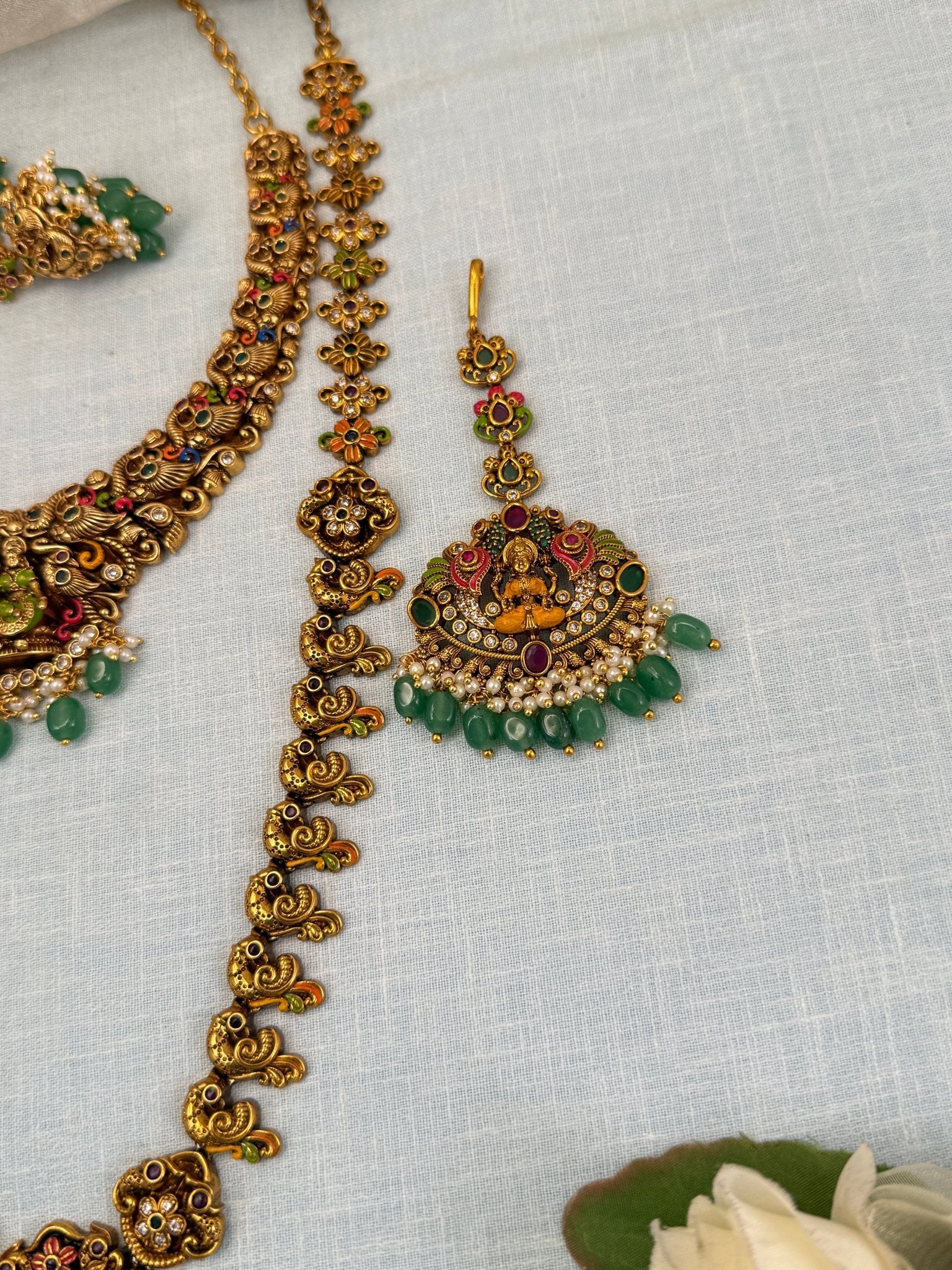 Royal Antique Enamel Work Full Bridal Necklace Set 0572 - Mahilas