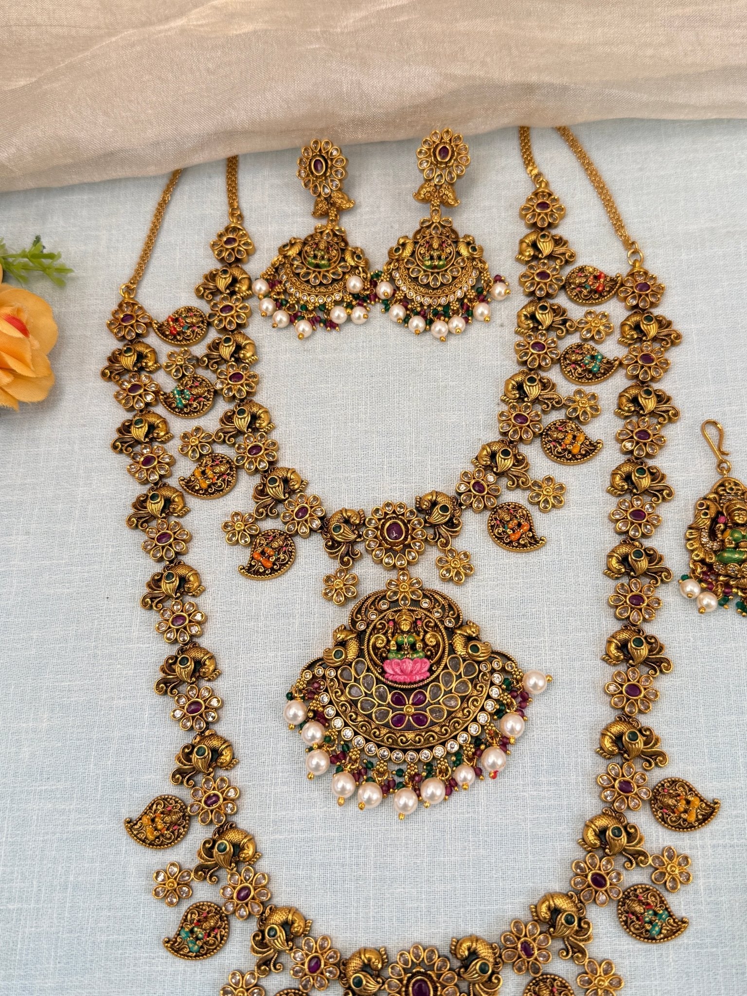 Royal Antique Enamel Work Full Bridal Necklace Set 0573 - Mahilas