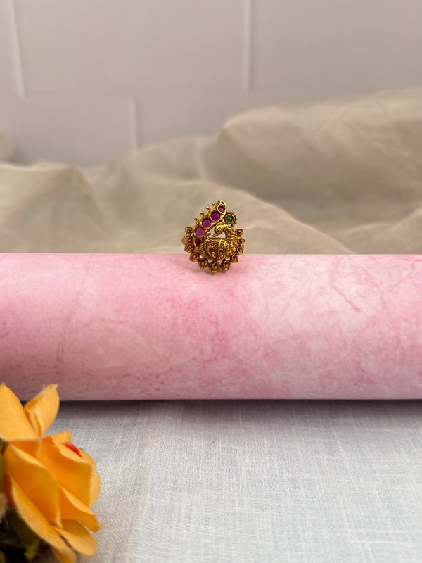 Royal Antique Finger Ring 260