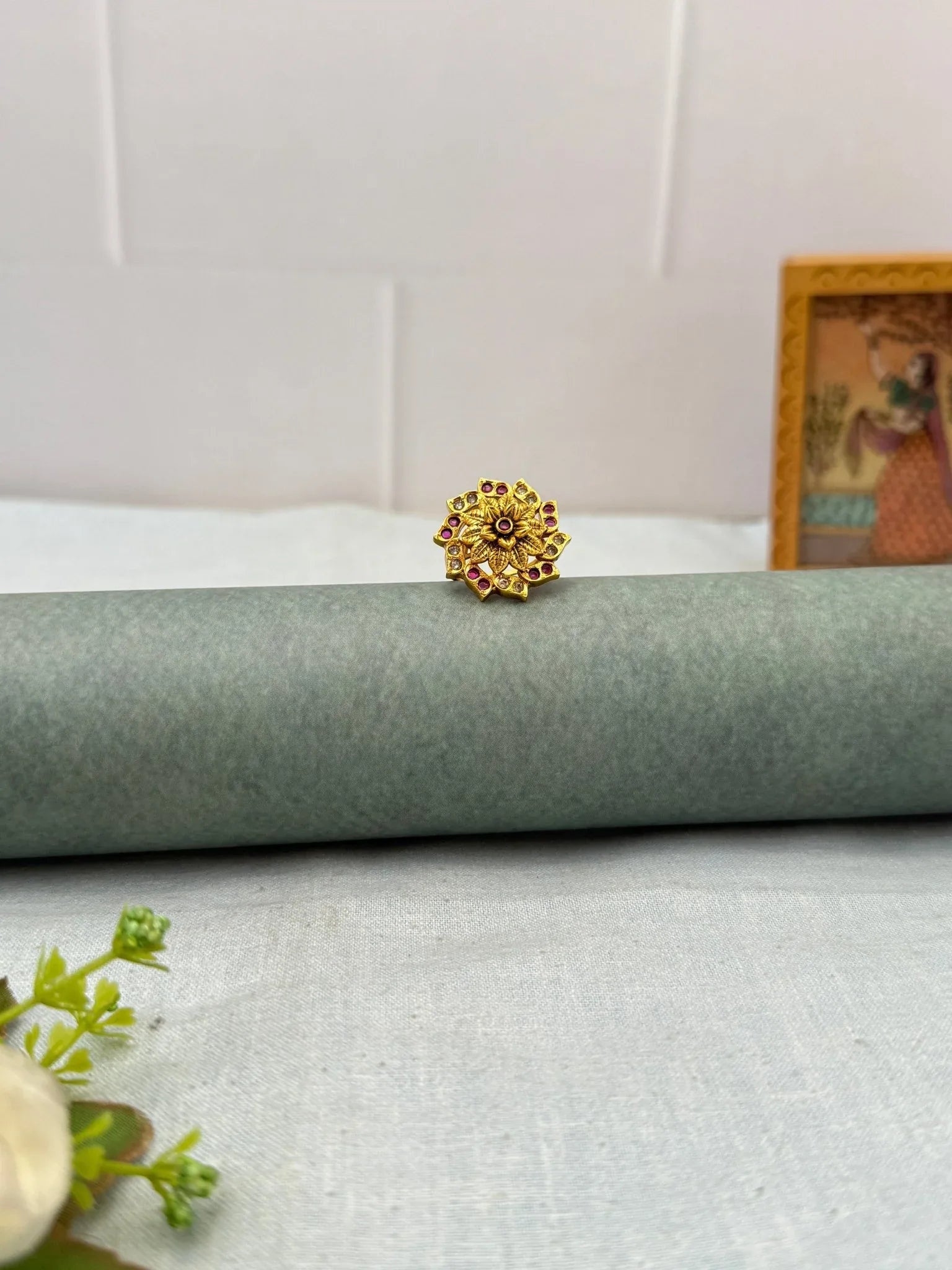 Royal Antique Finger Ring 387 - Mahilas