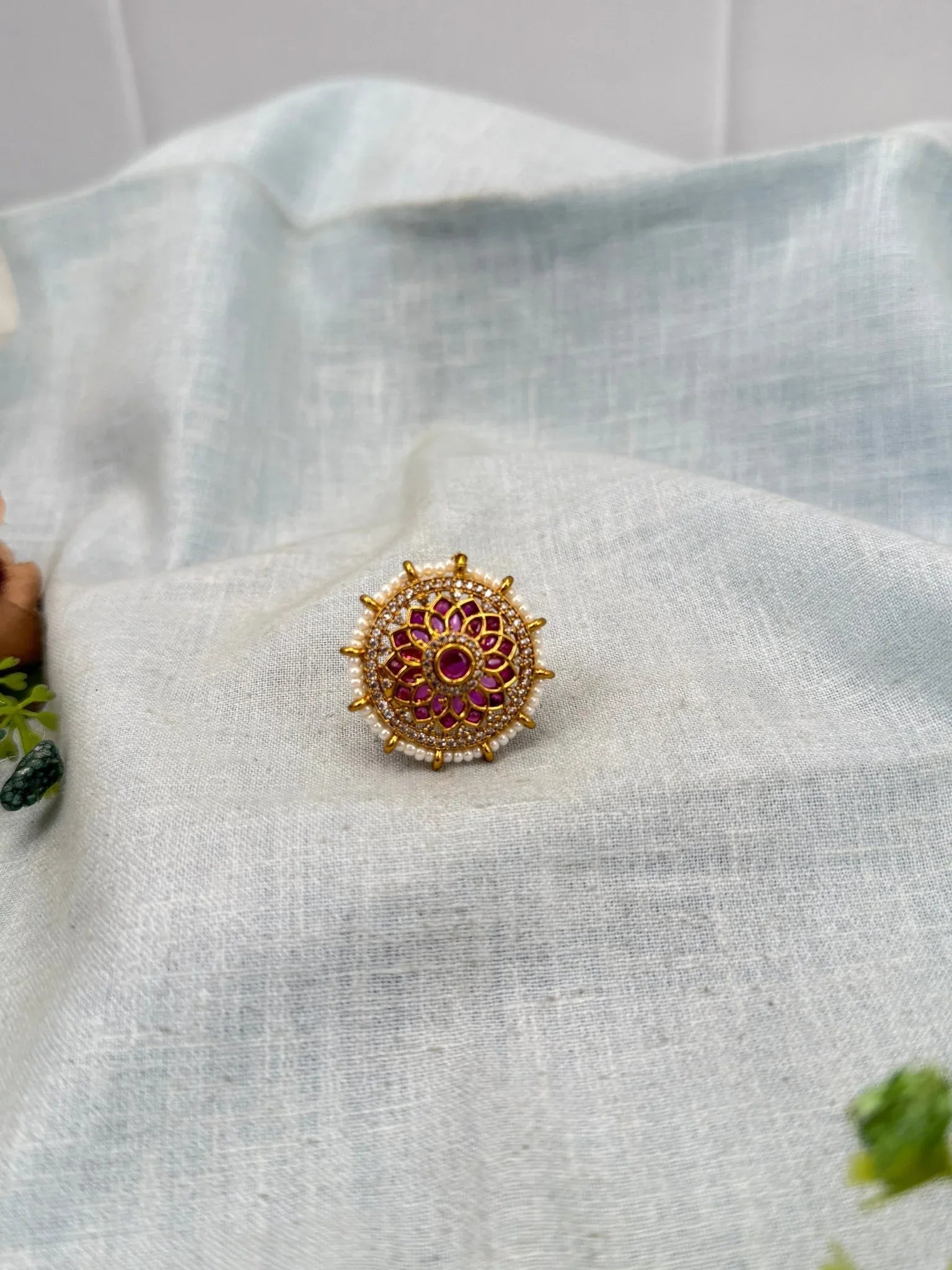 Royal Antique Finger Ring 390 - Mahilas