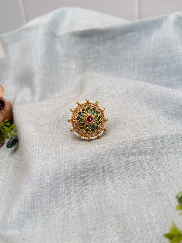 Royal Antique Finger Ring 391