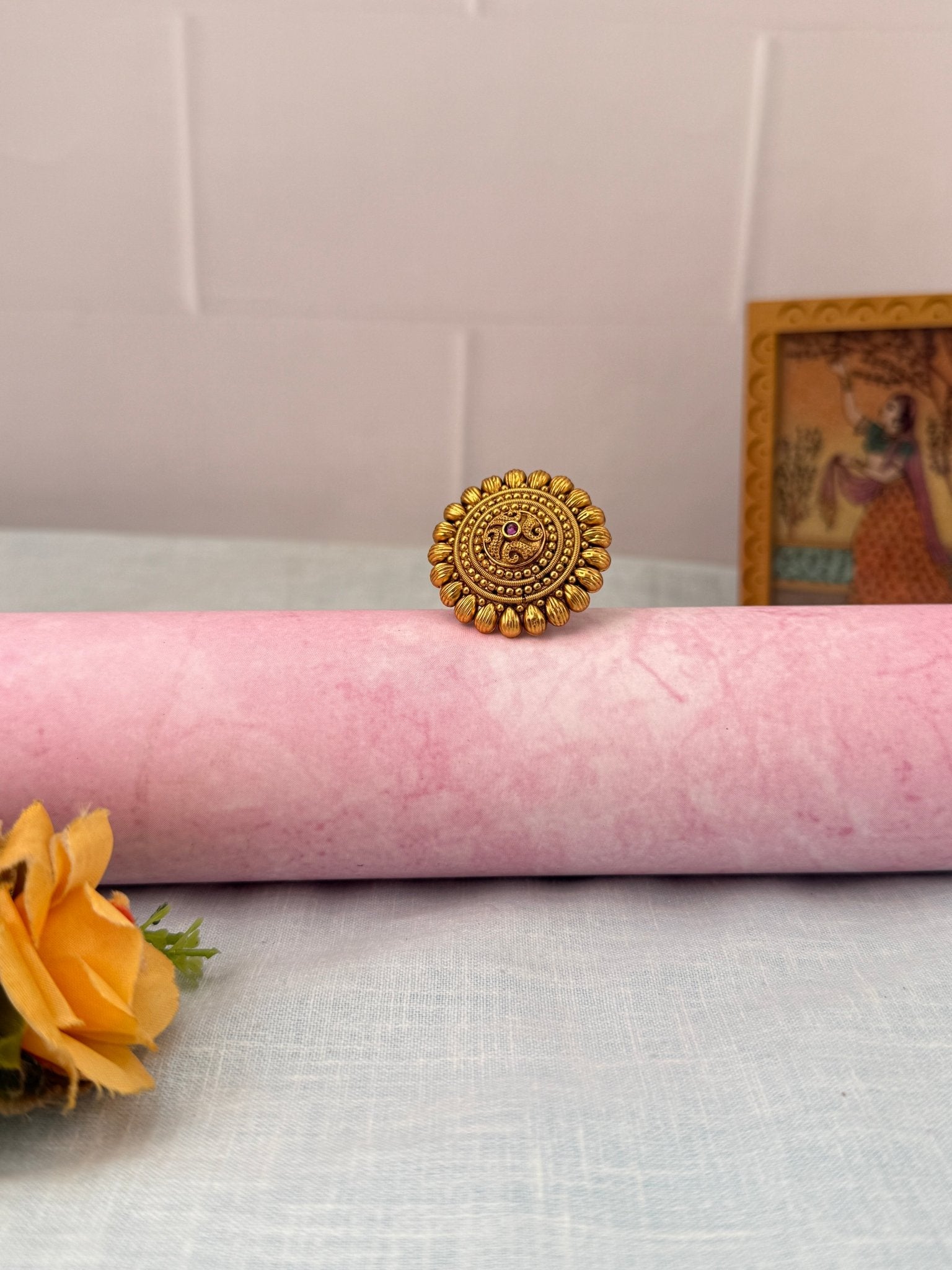 Royal Antique Finger Ring 397 - Mahilas