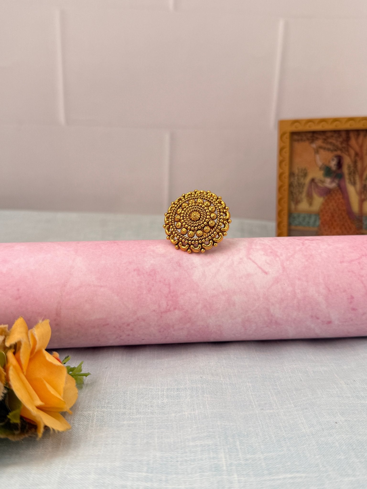 Royal Antique Finger Ring 407 - Mahilas