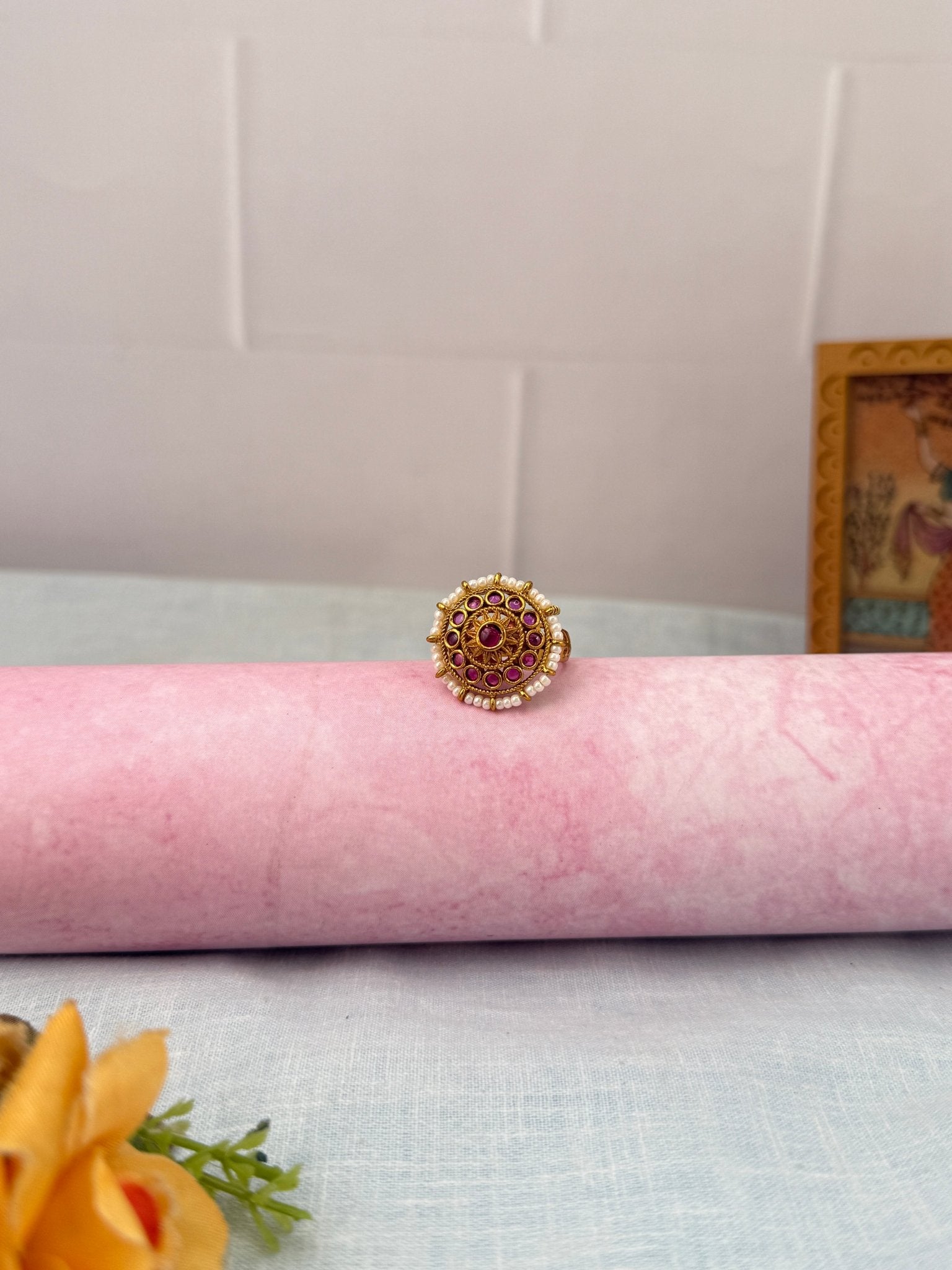 Royal Antique Finger Ring 410 - Mahilas