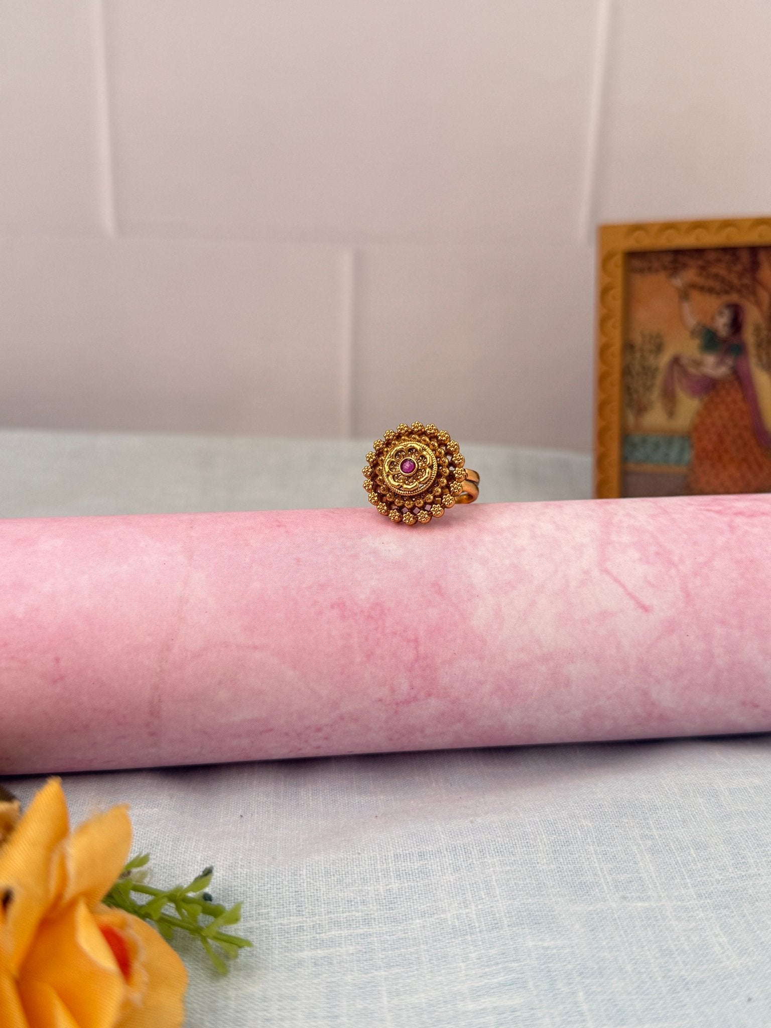 Royal Antique Finger Ring 417 - Mahilas