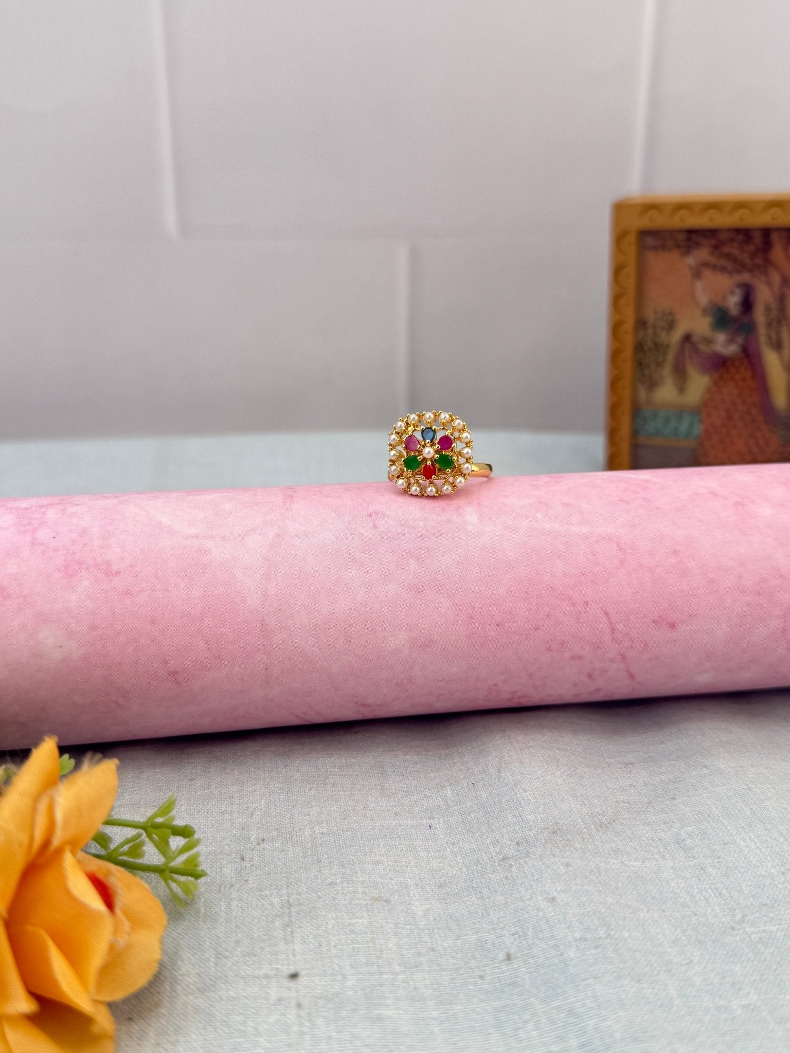 Royal Antique Finger Ring 432 - Mahilas