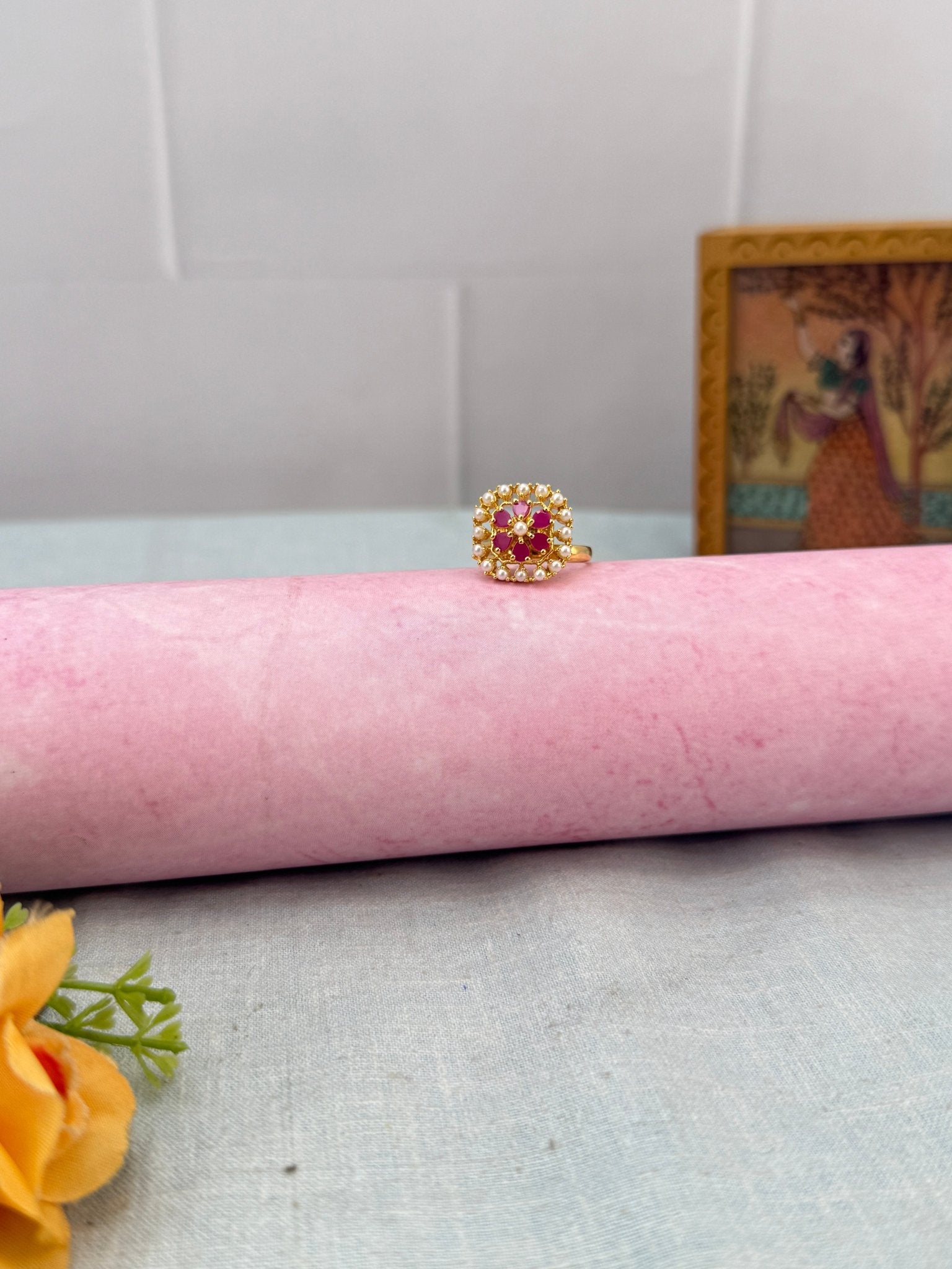 Royal Antique Finger Ring 433 - Mahilas