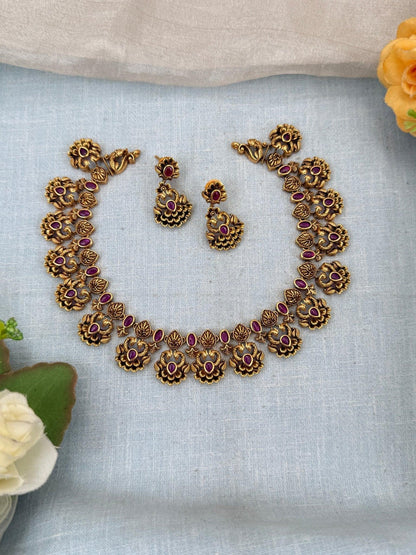 Royal Antique Flower Peacock Short Necklace Set 0140 - Mahilas