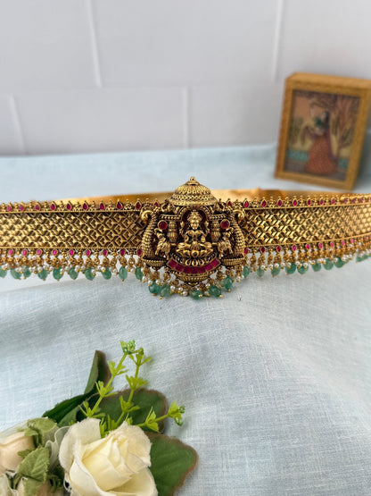 Royal Antique Gaja Lakshmi Vaddanam Kamarbandh 8120 - Mahilas