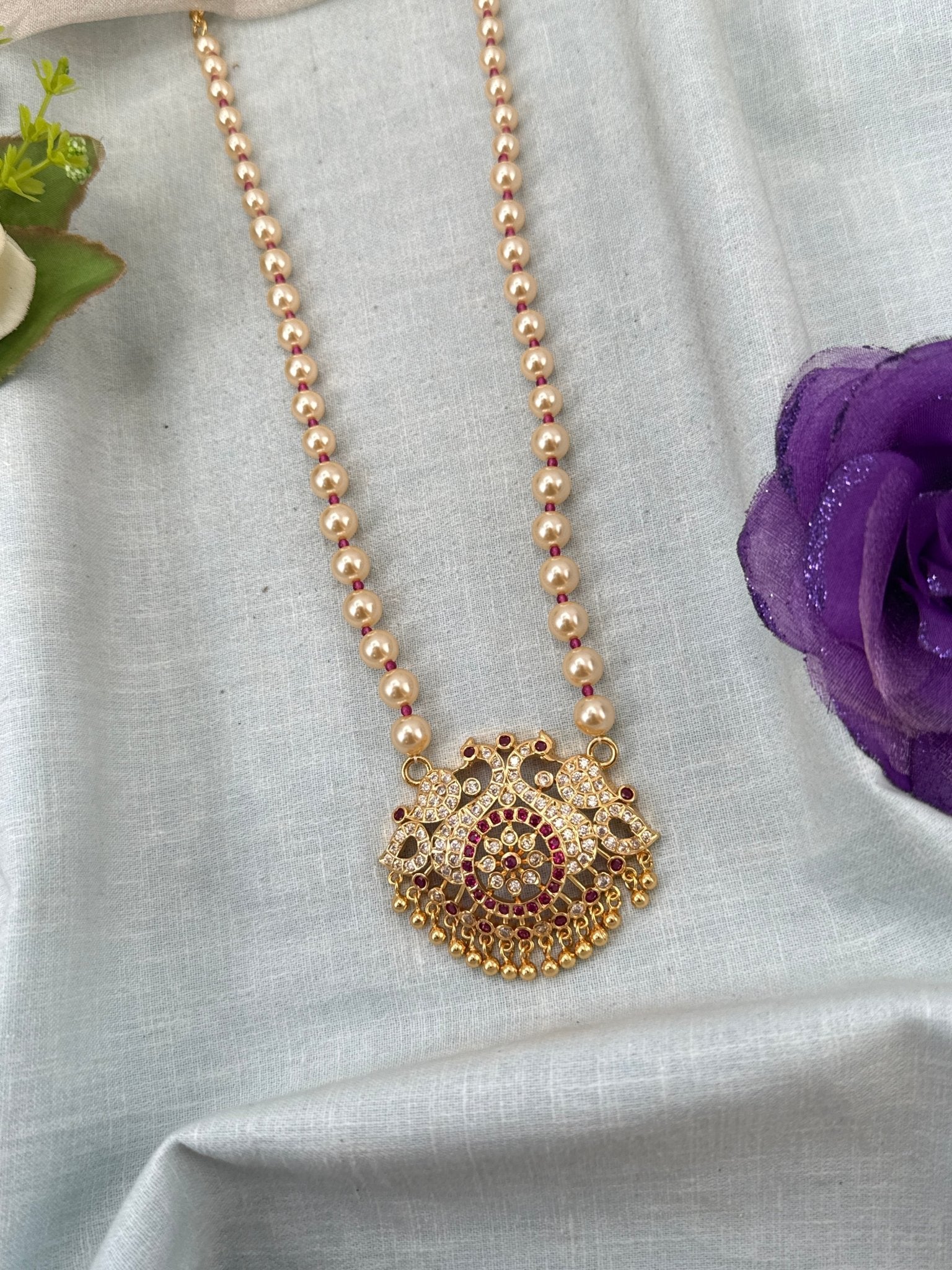 Royal Antique Gold Like Pendant Long Necklace Set 1006 - Mahilas