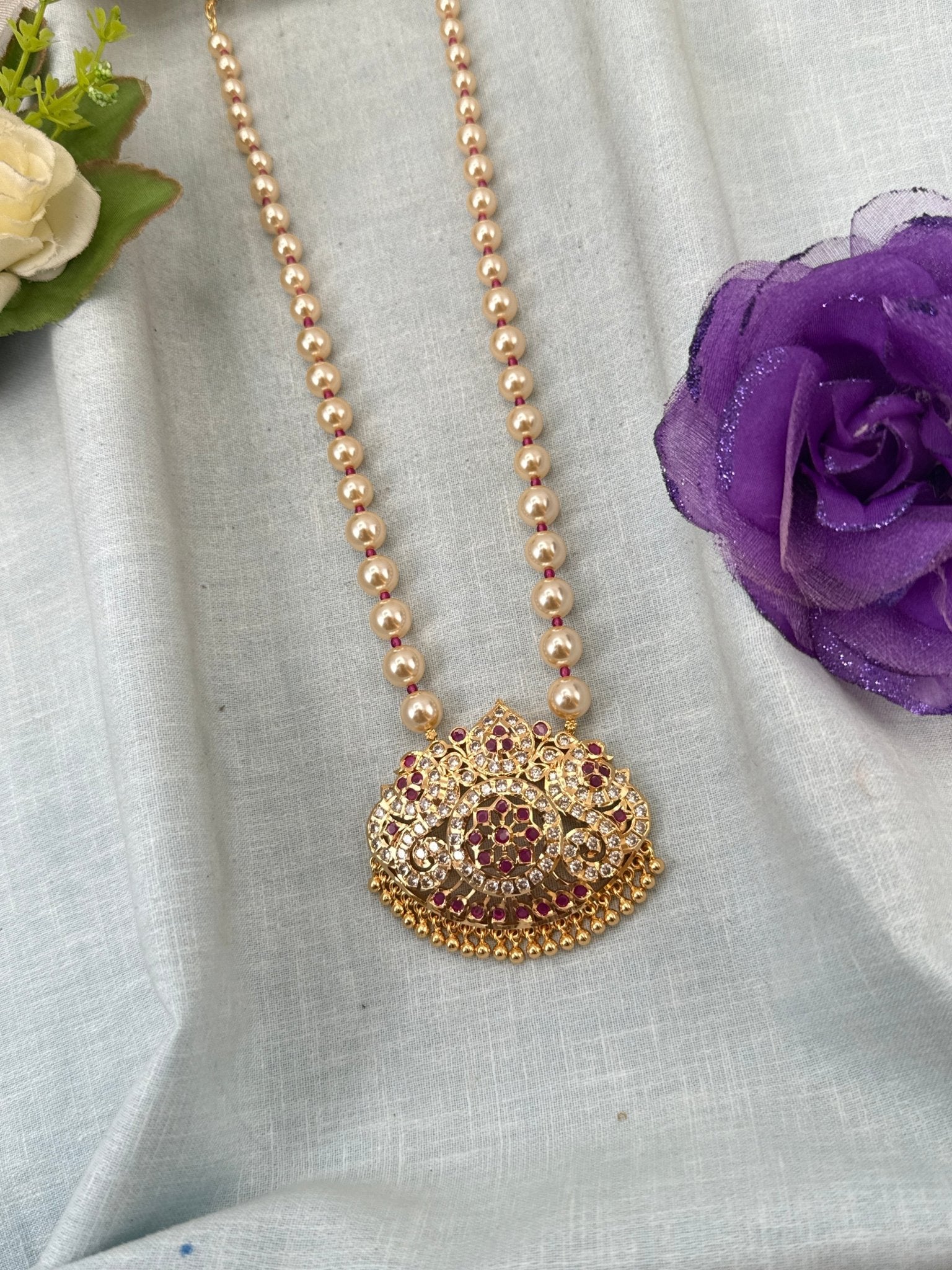 Royal Antique Gold Like Pendant Long Necklace Set 1014 - Mahilas