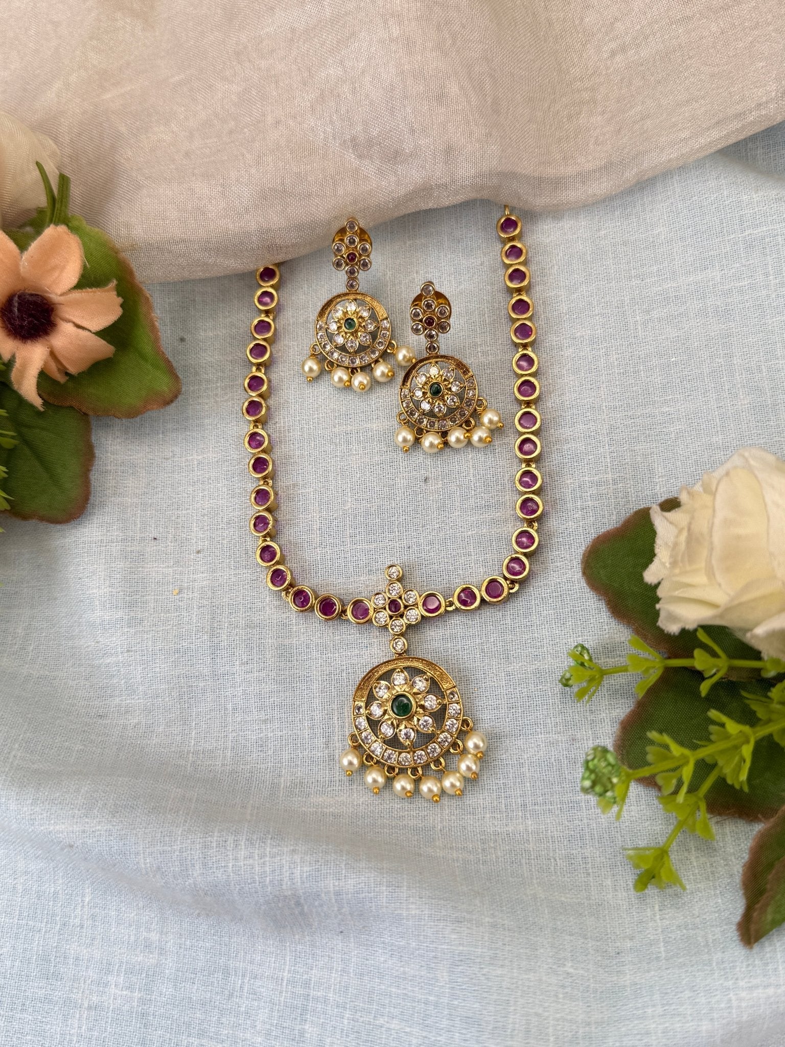 Royal Antique Gold Like Short Necklace Set 0967 - Mahilas