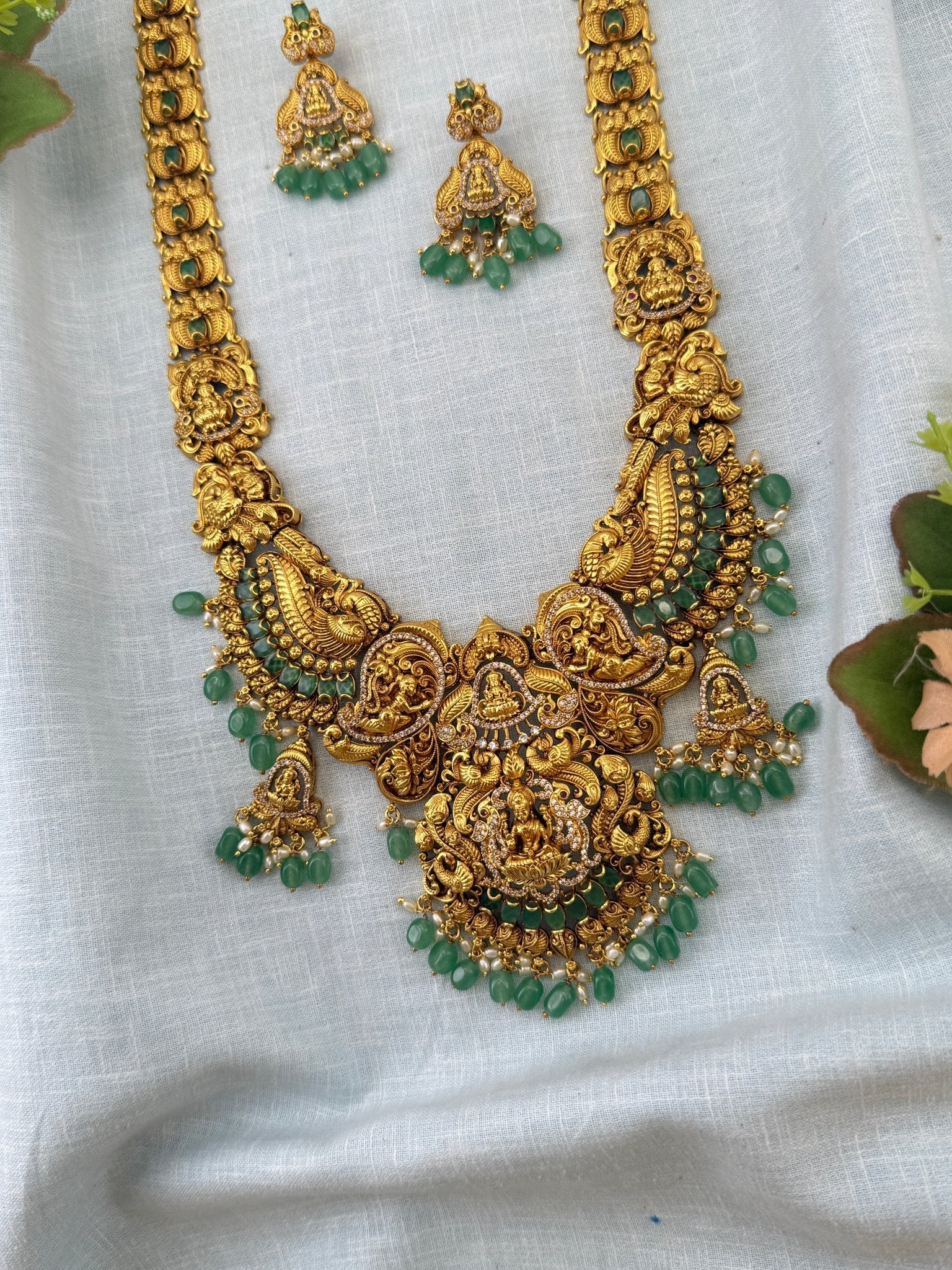 Royal Antique Grand Long Necklace Set 1152 - Mahilas