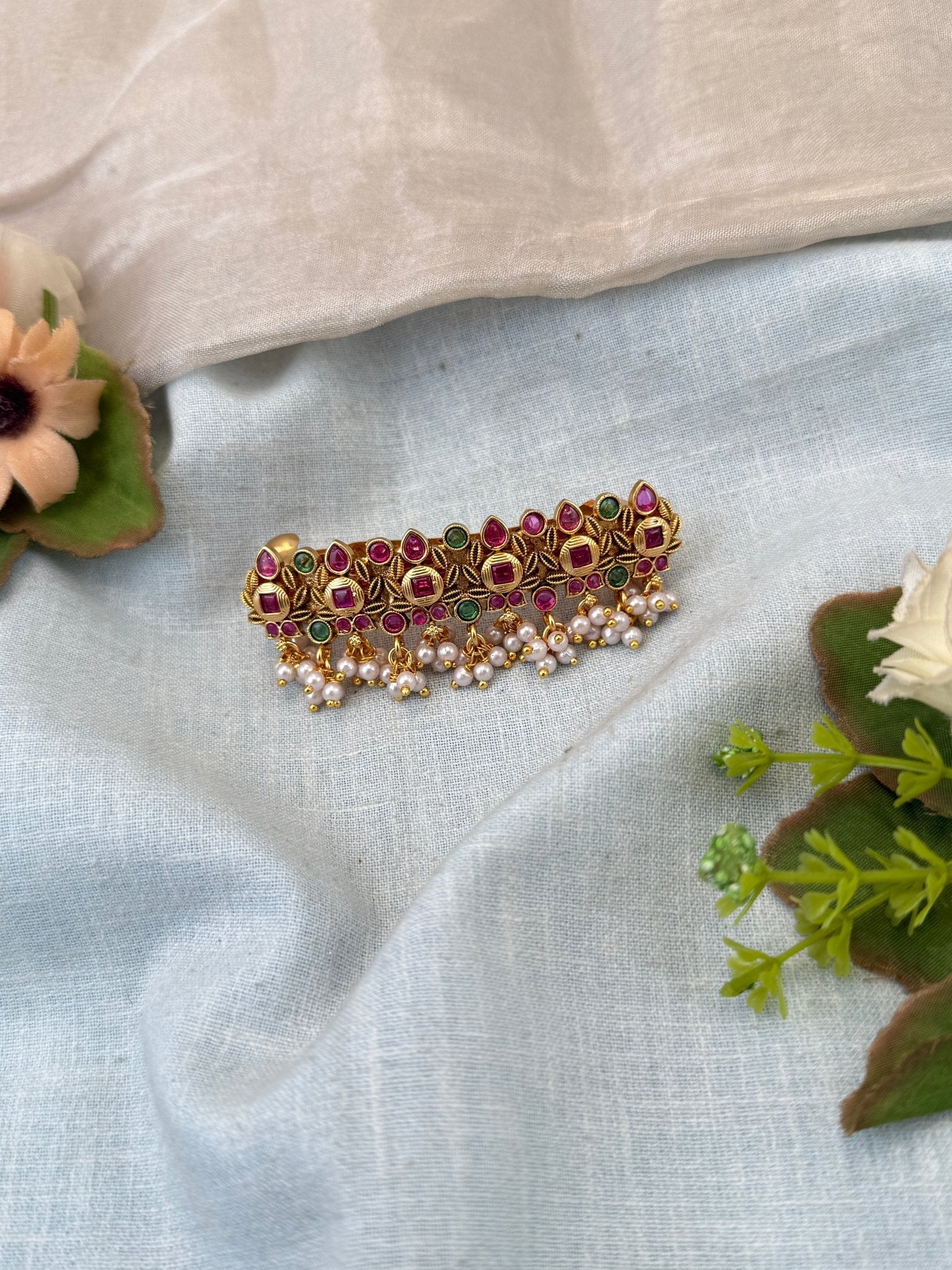 Royal Antique Hair Clip 194 - Mahilas