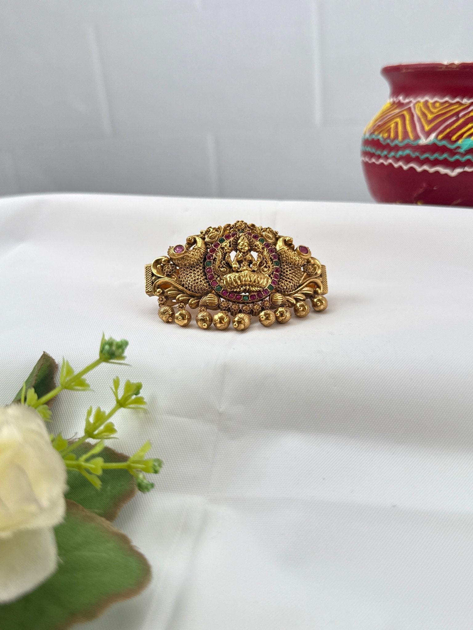 Royal Antique Hair Clip 208 - Mahilas
