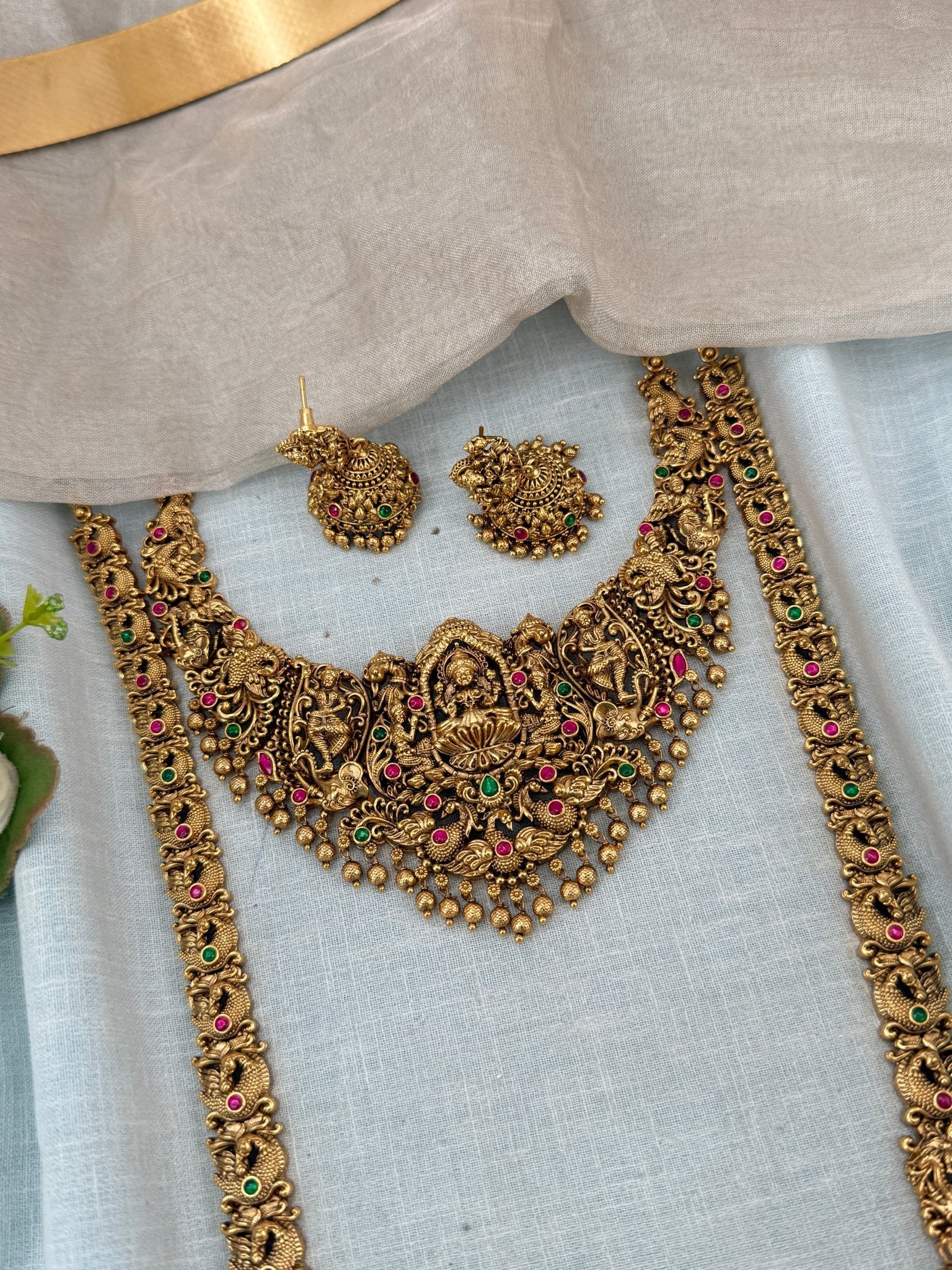 Royal Antique Jadau Bridal Necklace Set 1153 - Mahilas