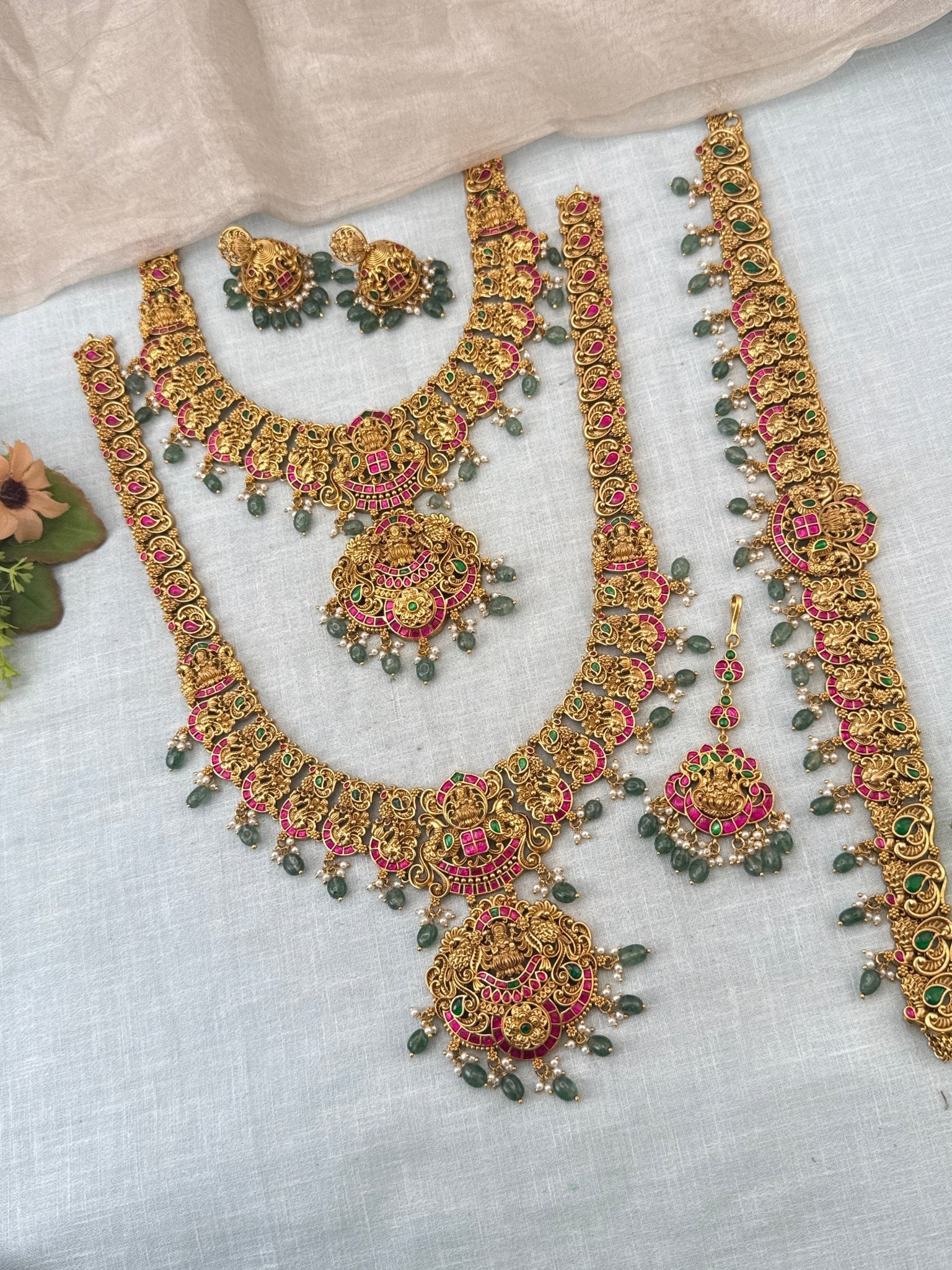 Royal Antique Jadau Kundan Bridal Necklace Set 0981 - Mahilas