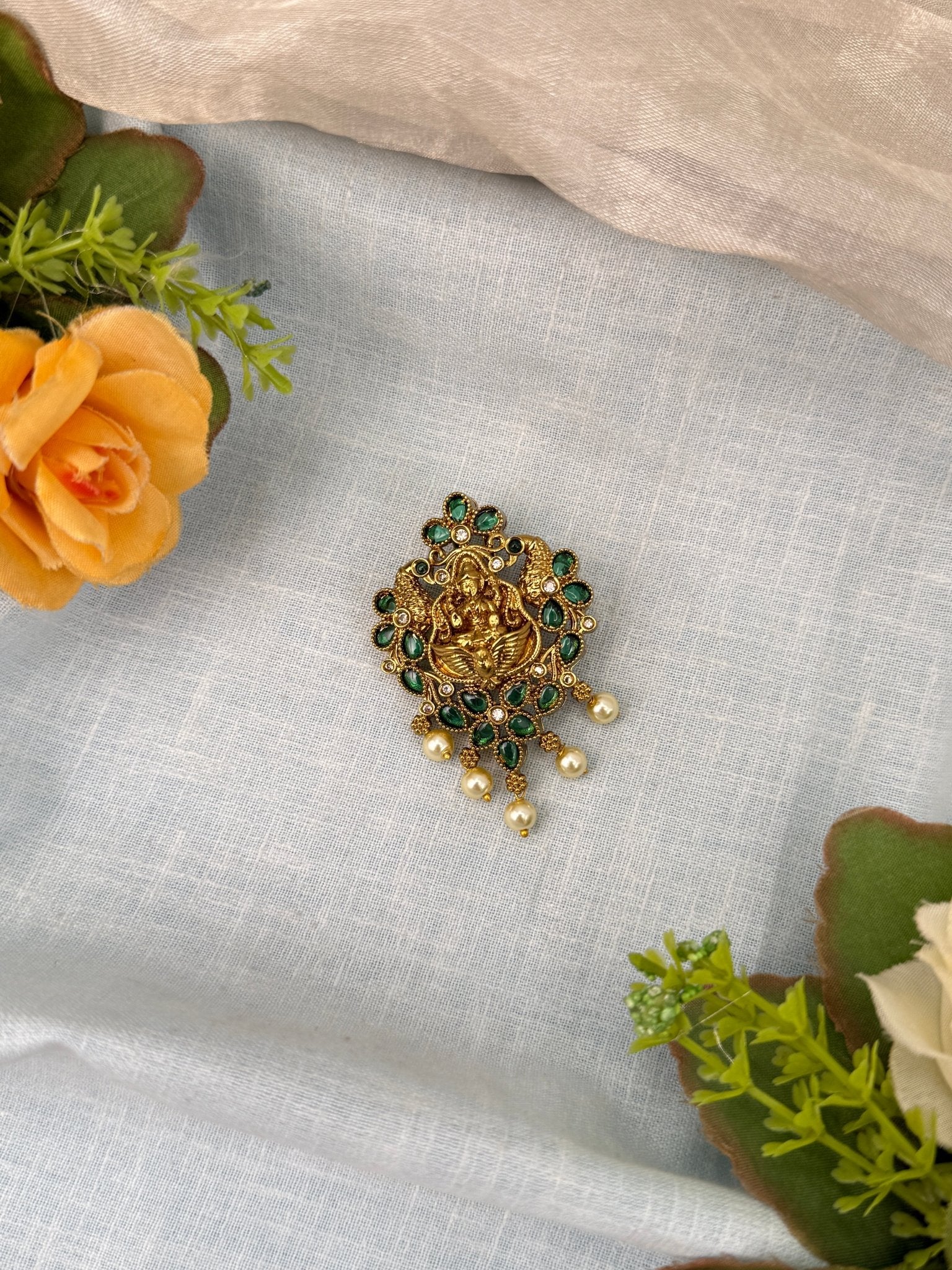 Royal Antique Jadebille 526 - Mahilas