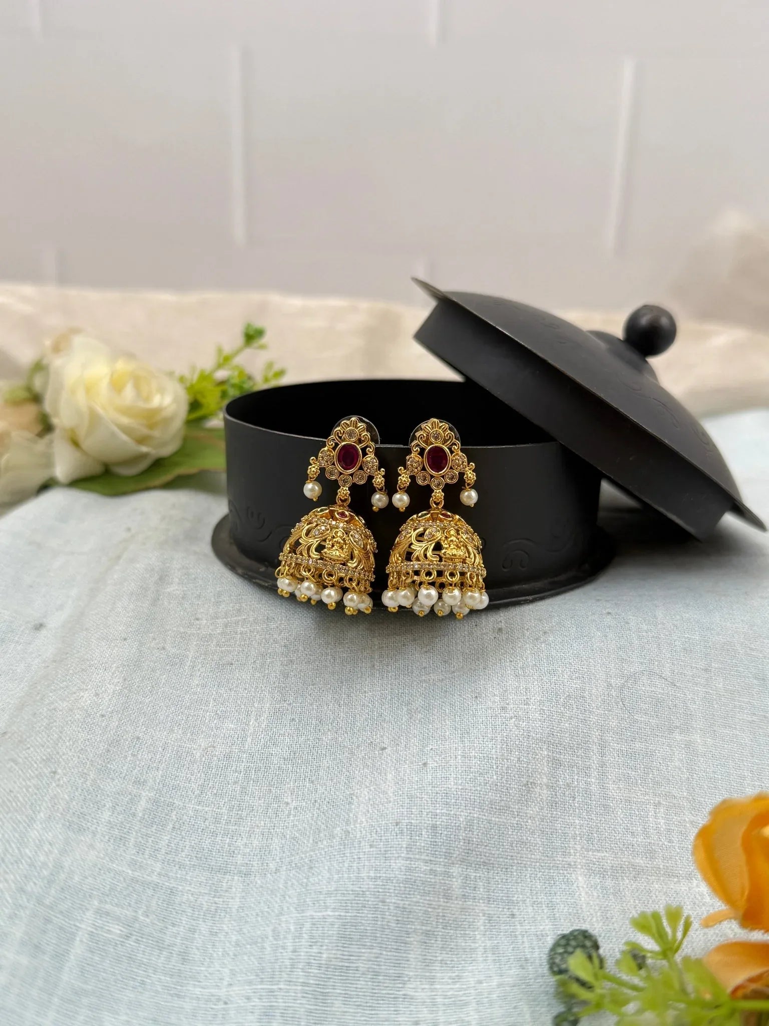 Royal Antique Jhumka Earrings 0660 - Mahilas