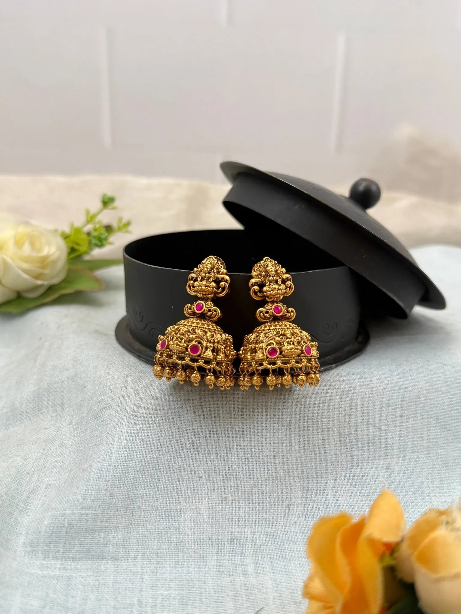 Royal Antique Jhumka Earrings 0662 - Mahilas