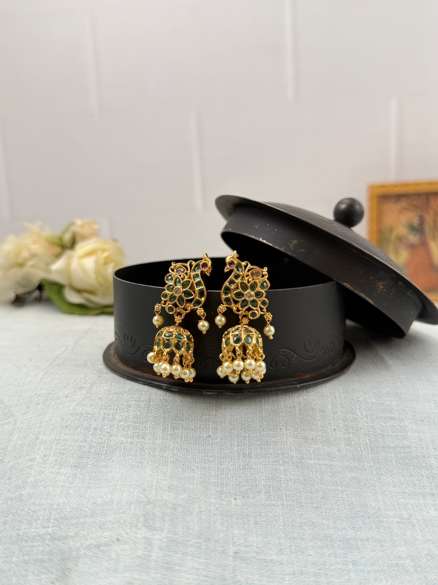 Royal Antique Jhumka Earrings 0895 - Mahilas