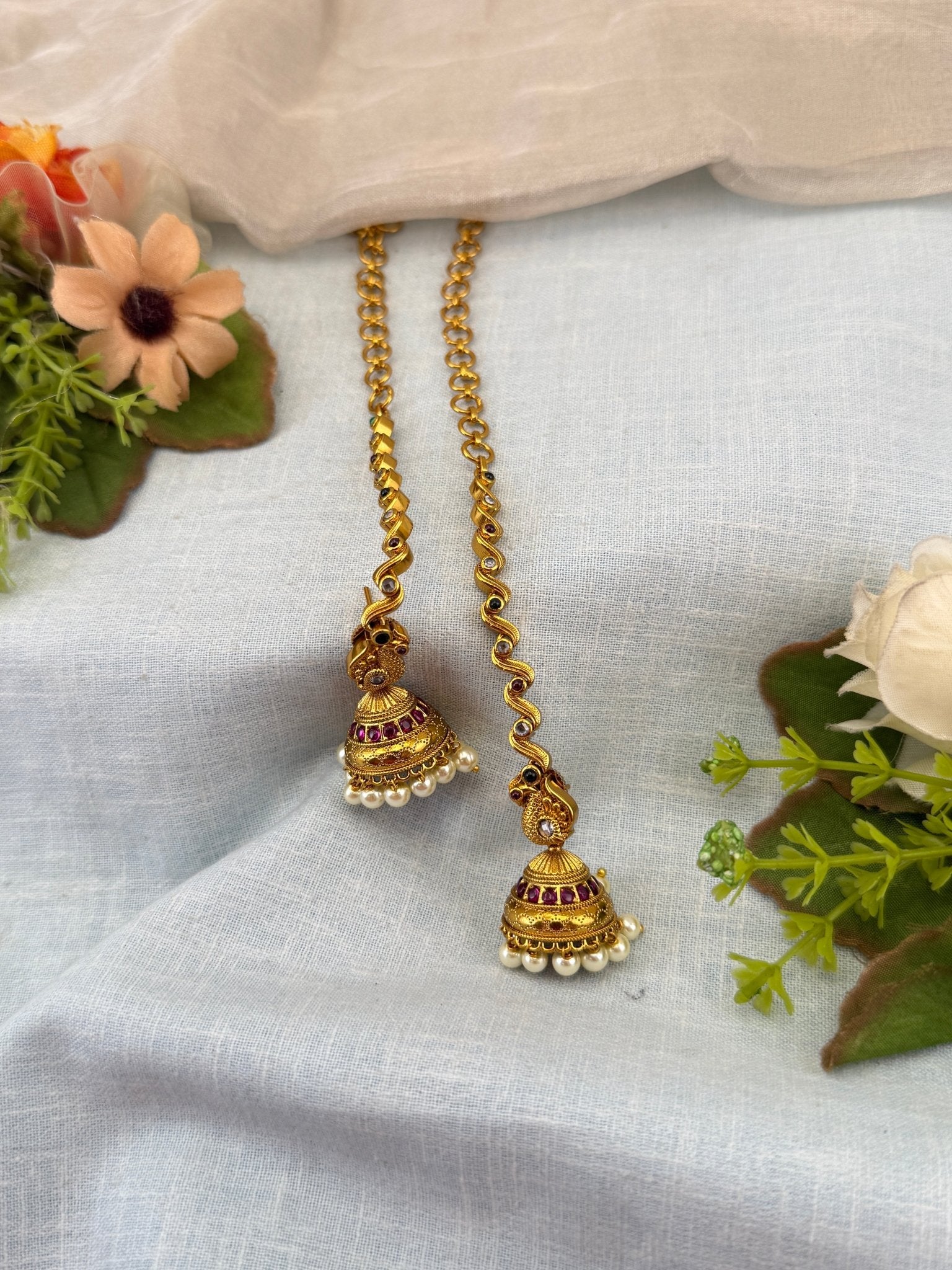 Royal Antique Jhumka with Maatal 1112 - Mahilas