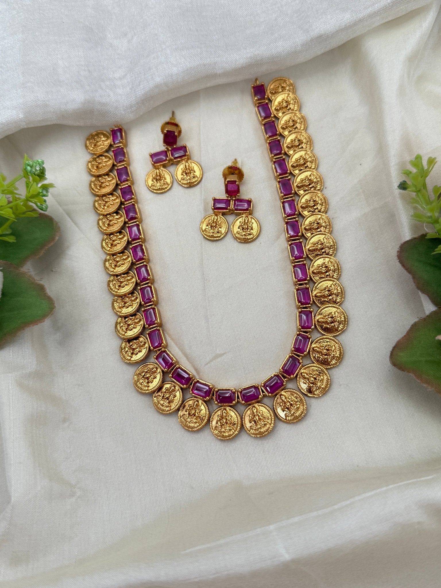 Royal Antique Kaasu Long Necklace Set 0700 - Mahilas