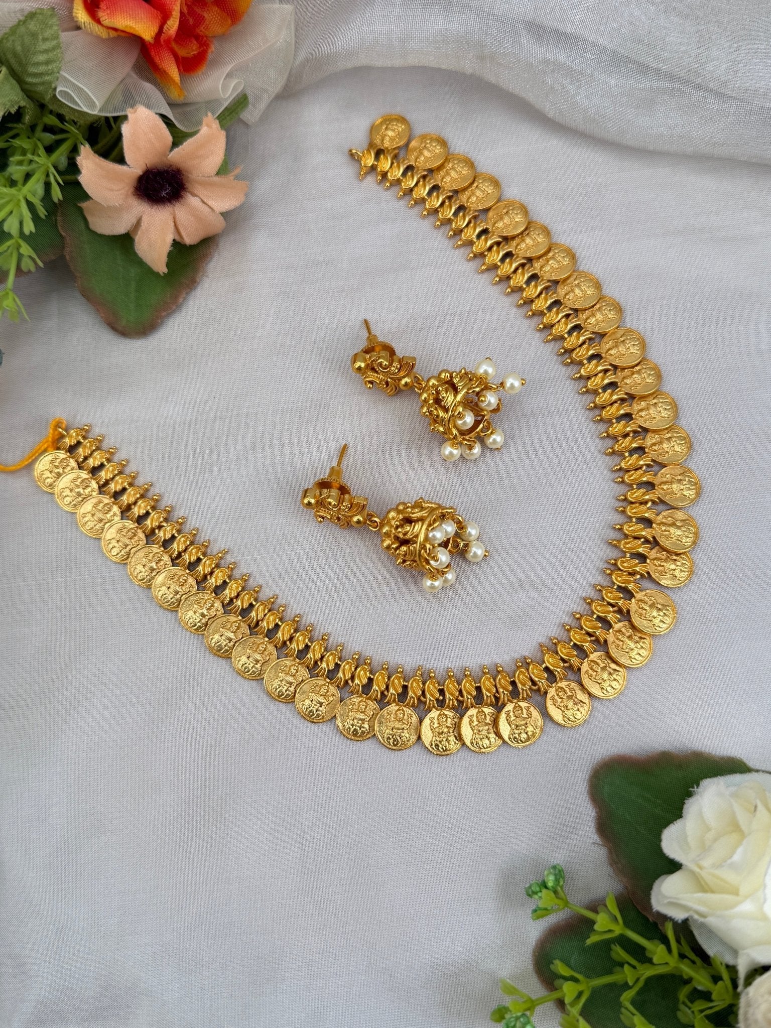Royal Antique Kaasu Necklace Set 742 - Mahilas