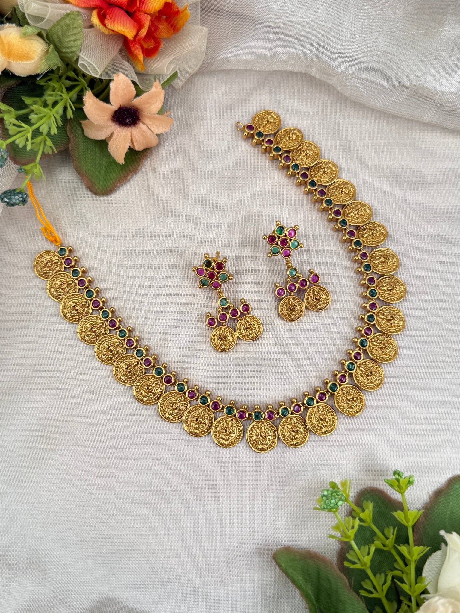 Royal Antique Kaasu Necklace Set 745 - Mahilas