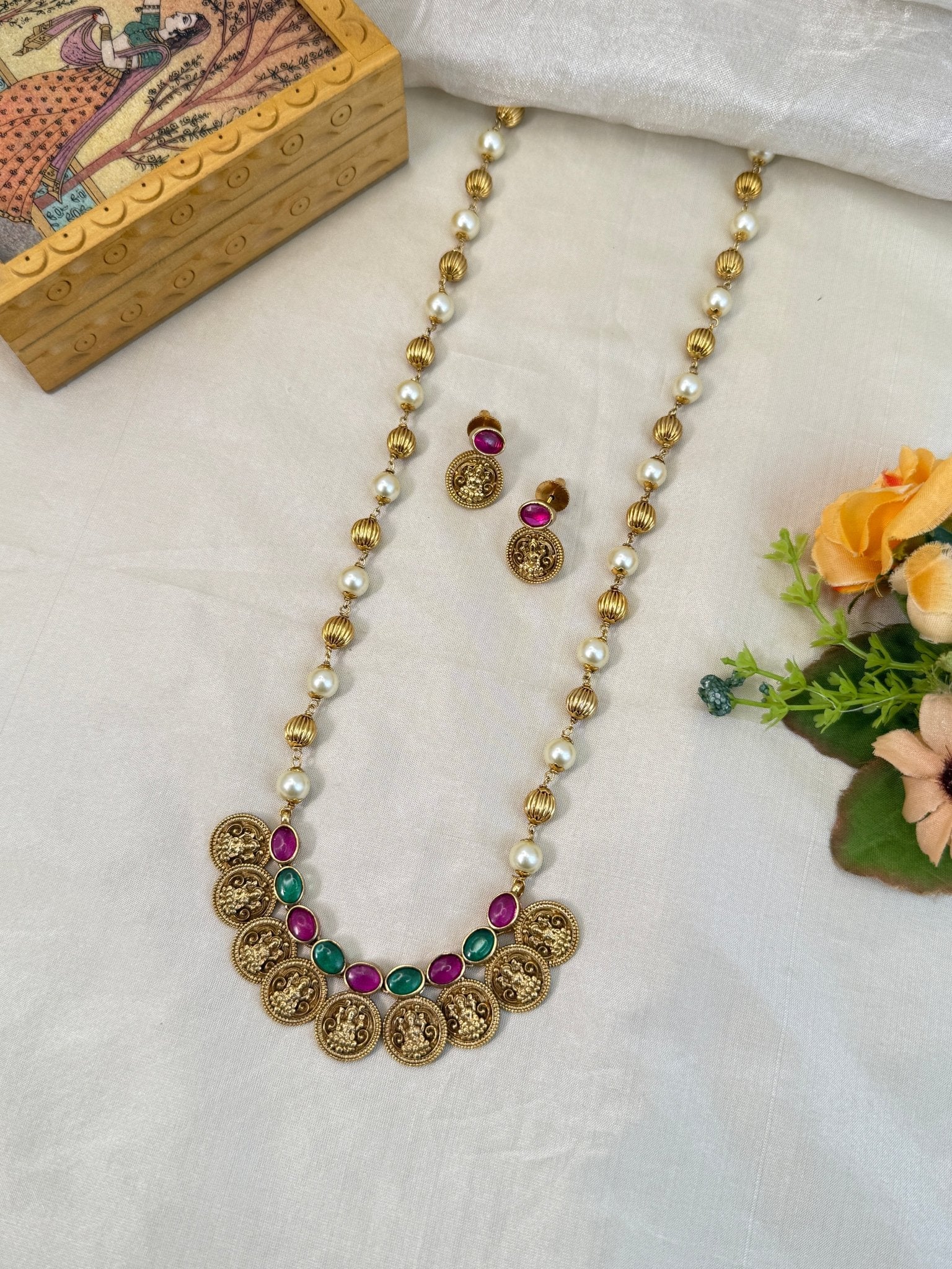 Royal Antique Kaasu Necklace Set 840 - Mahilas