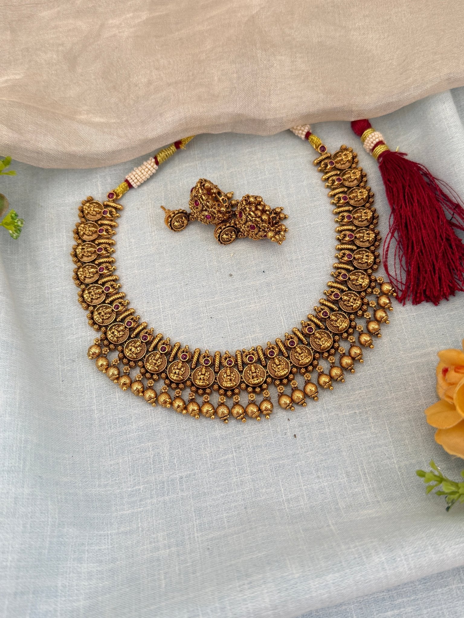 Royal Antique Kaasu Short Necklace Set 0541 - Mahilas