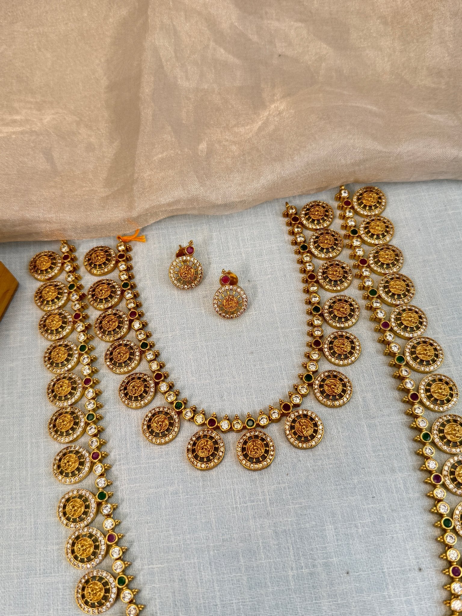 Royal Antique Kaasu White Stone Necklace Set 861 - Mahilas