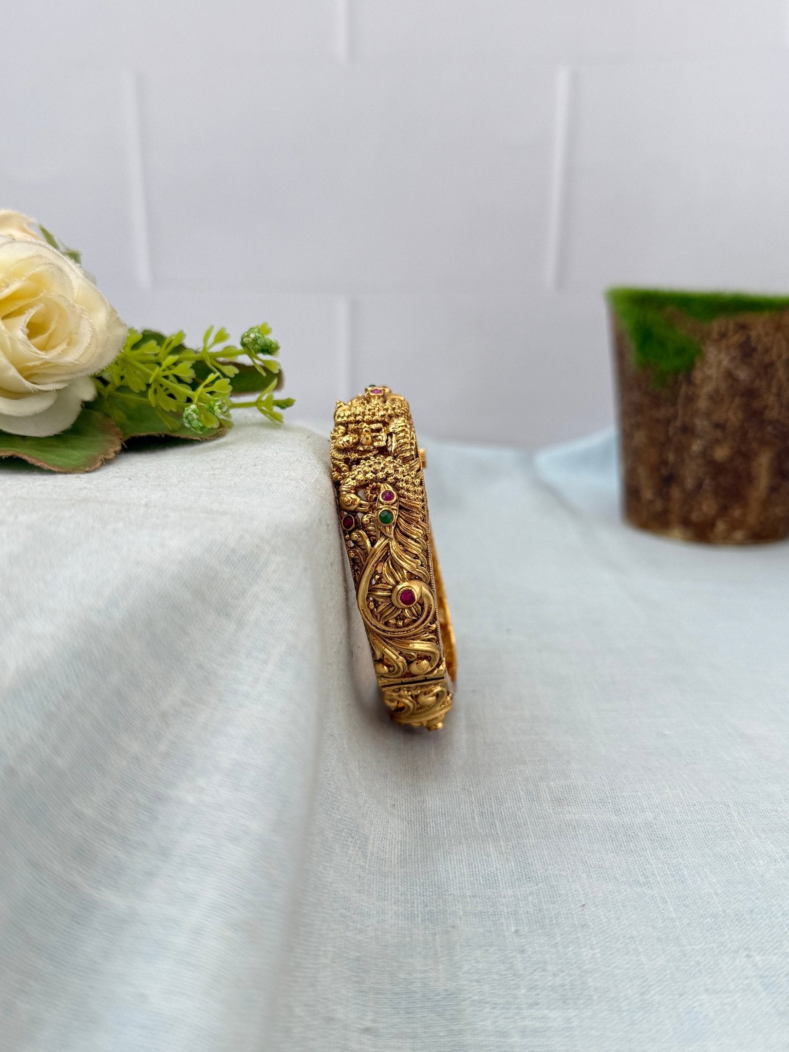 Royal Antique Kada Bangle 7191 - Mahilas