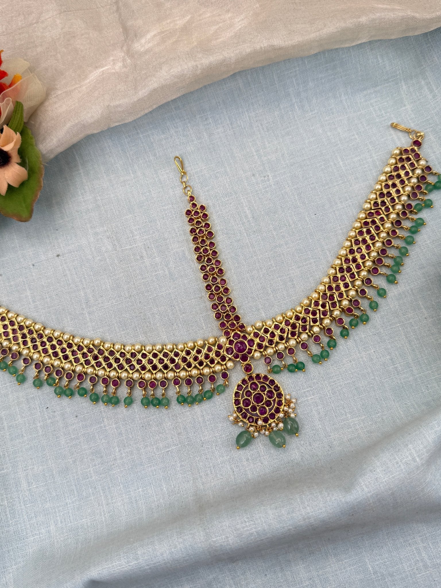 Royal Antique Kemp Stone Maang Tikka Mathapatti 421 - Mahilas