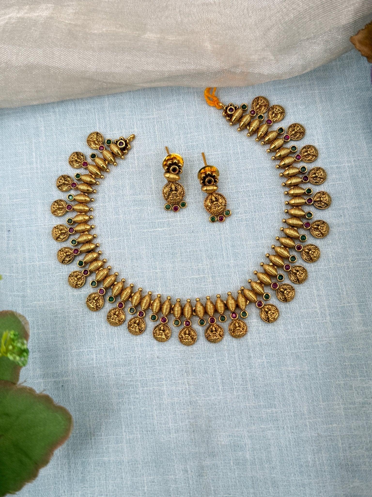 Royal Antique Lakshmi Kaasu Necklace Set 0192 - Mahilas