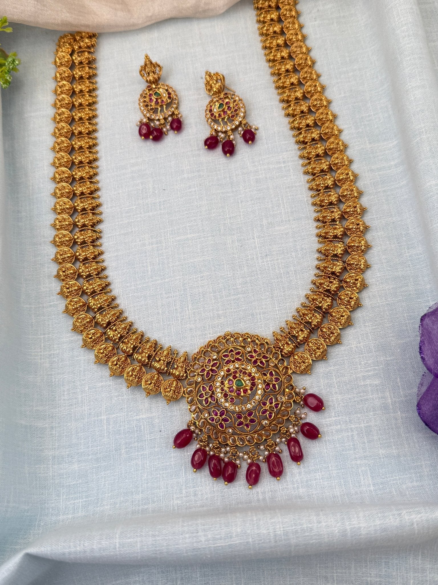 Royal Antique Lakshmi Kaasu Pendant Necklace Set 0499 - Mahilas