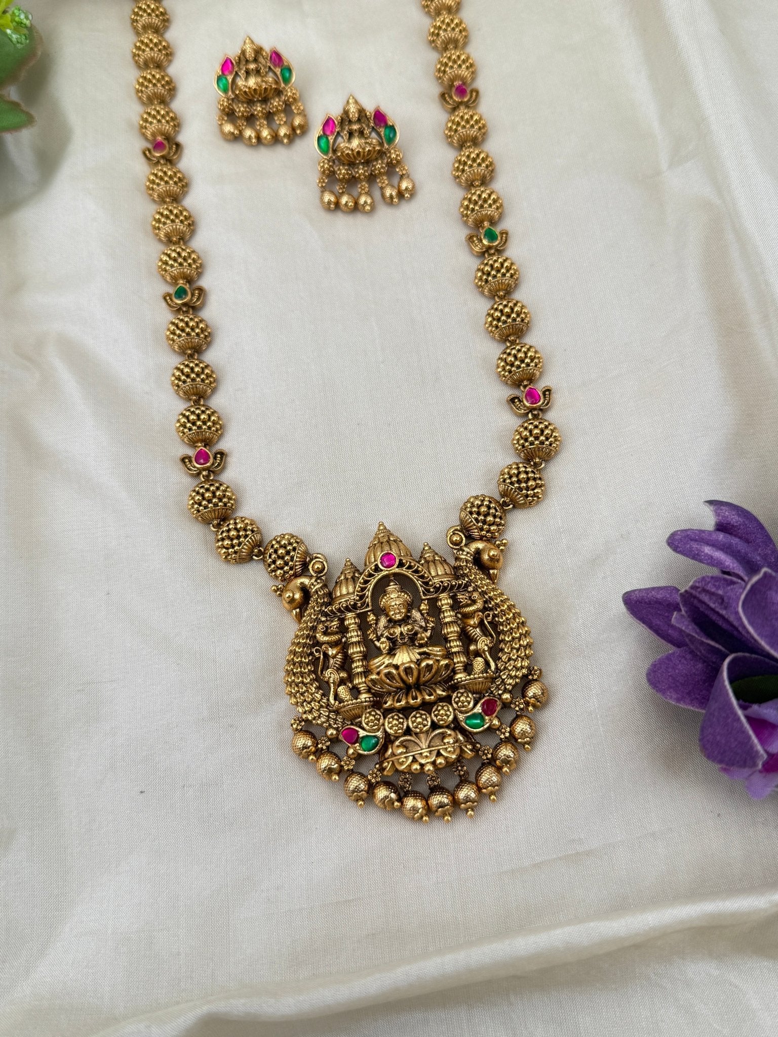 Royal Antique Lakshmi Pendant Long Necklace Set 0579 - Mahilas
