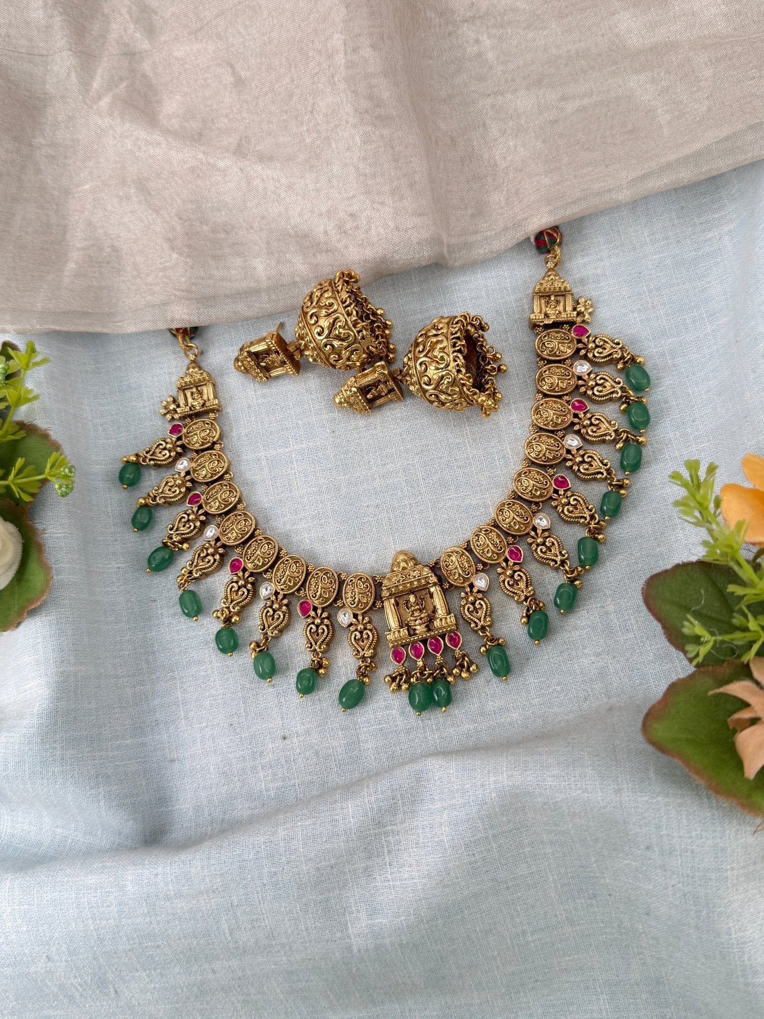 Royal Antique Lakshmi Short Necklace Set 187 - Mahilas