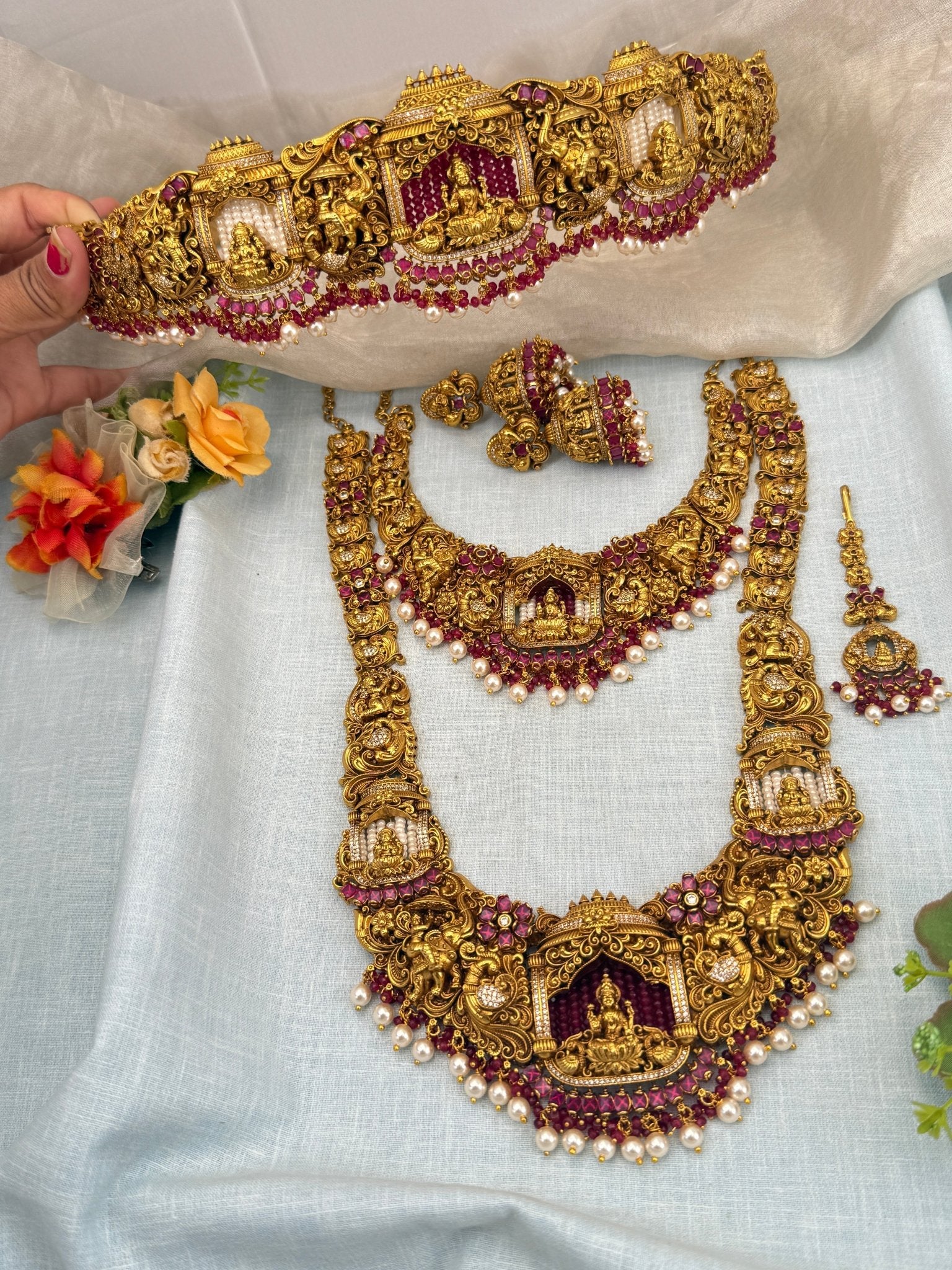 Royal Antique Lakshmi Temple Bridal Necklace Set 0422 - Mahilas