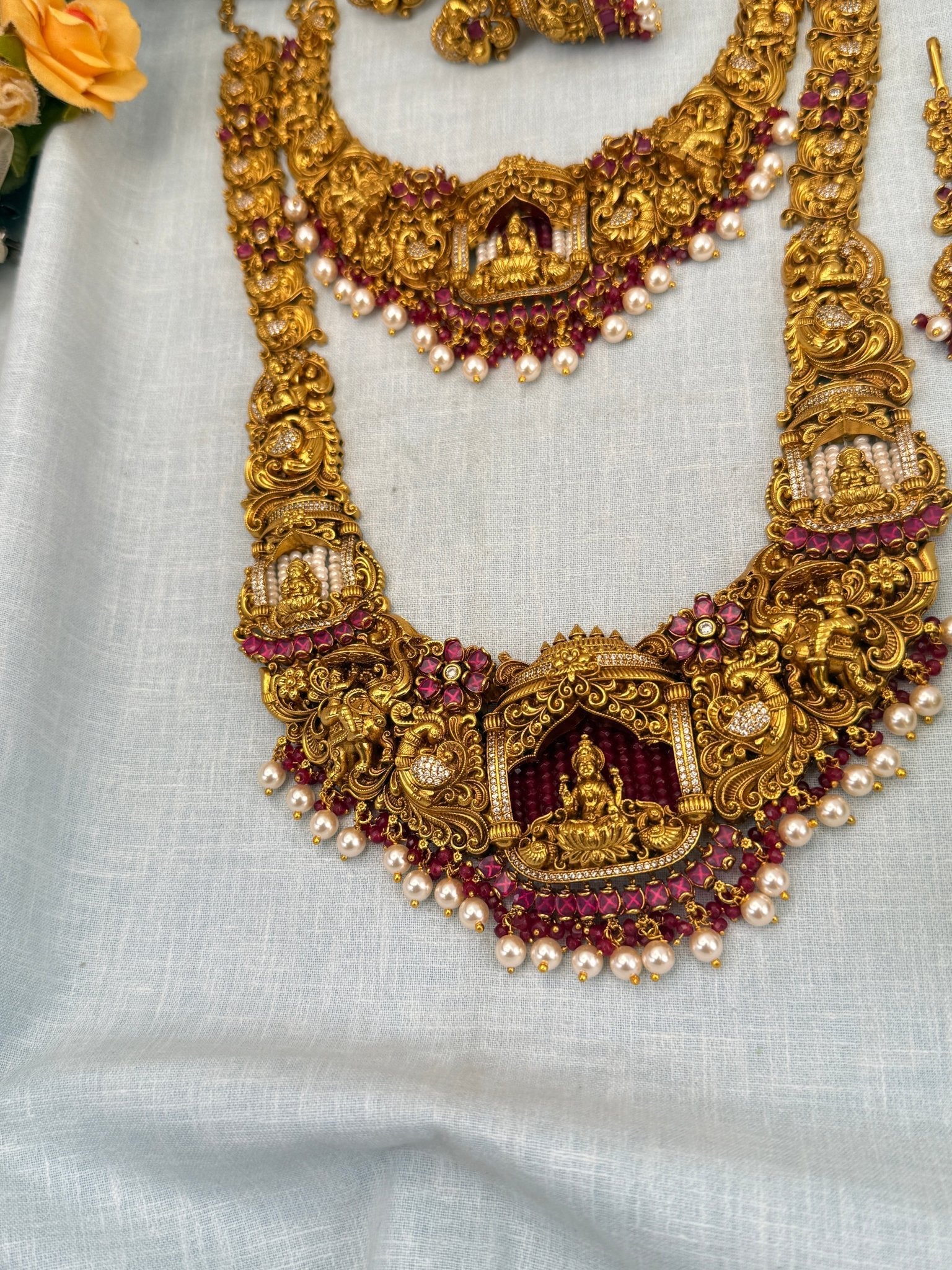 Royal Antique Lakshmi Temple Bridal Necklace Set 0422 - Mahilas