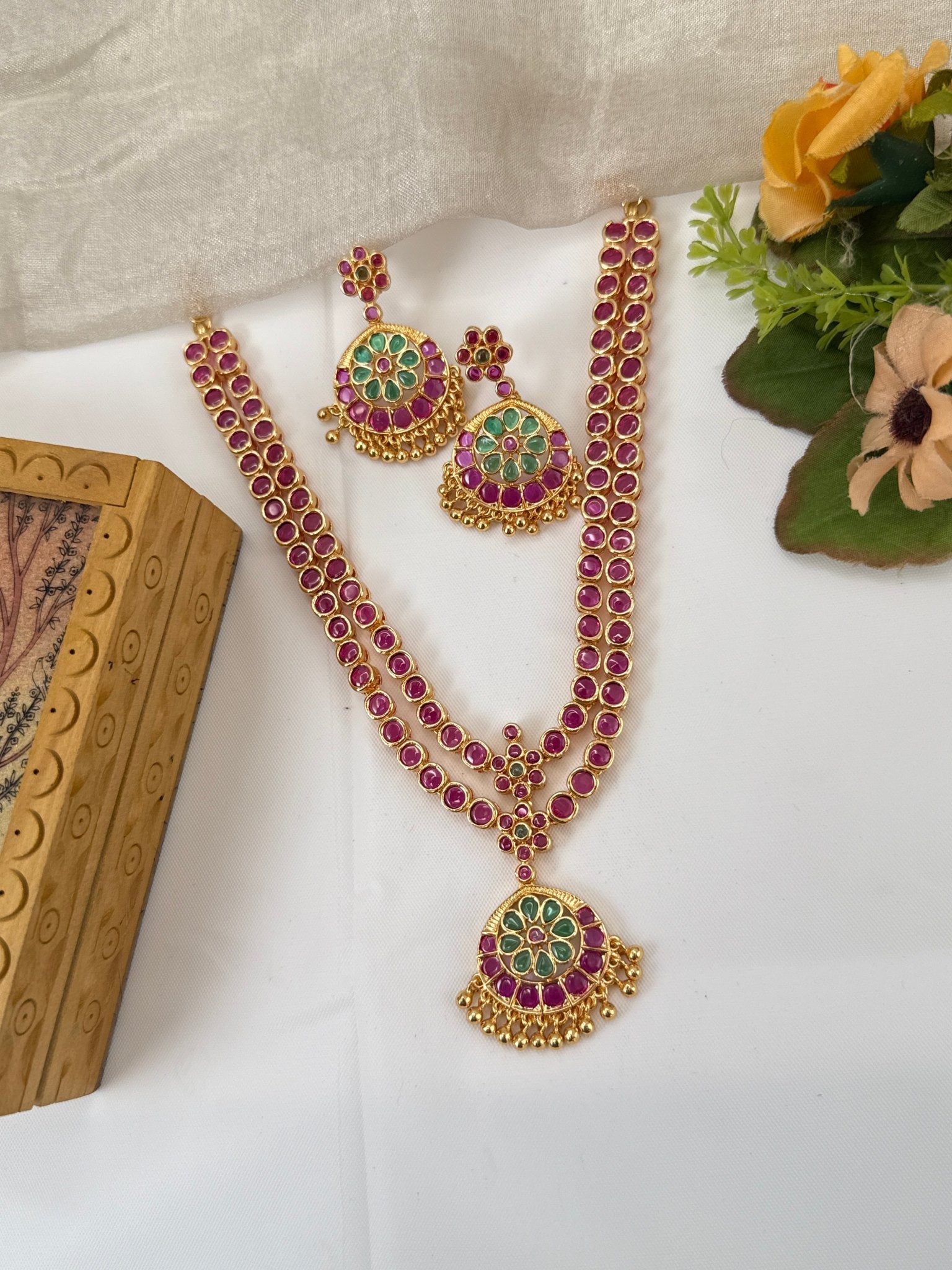 Royal Antique Layer Short Necklace Set 0995 - Mahilas